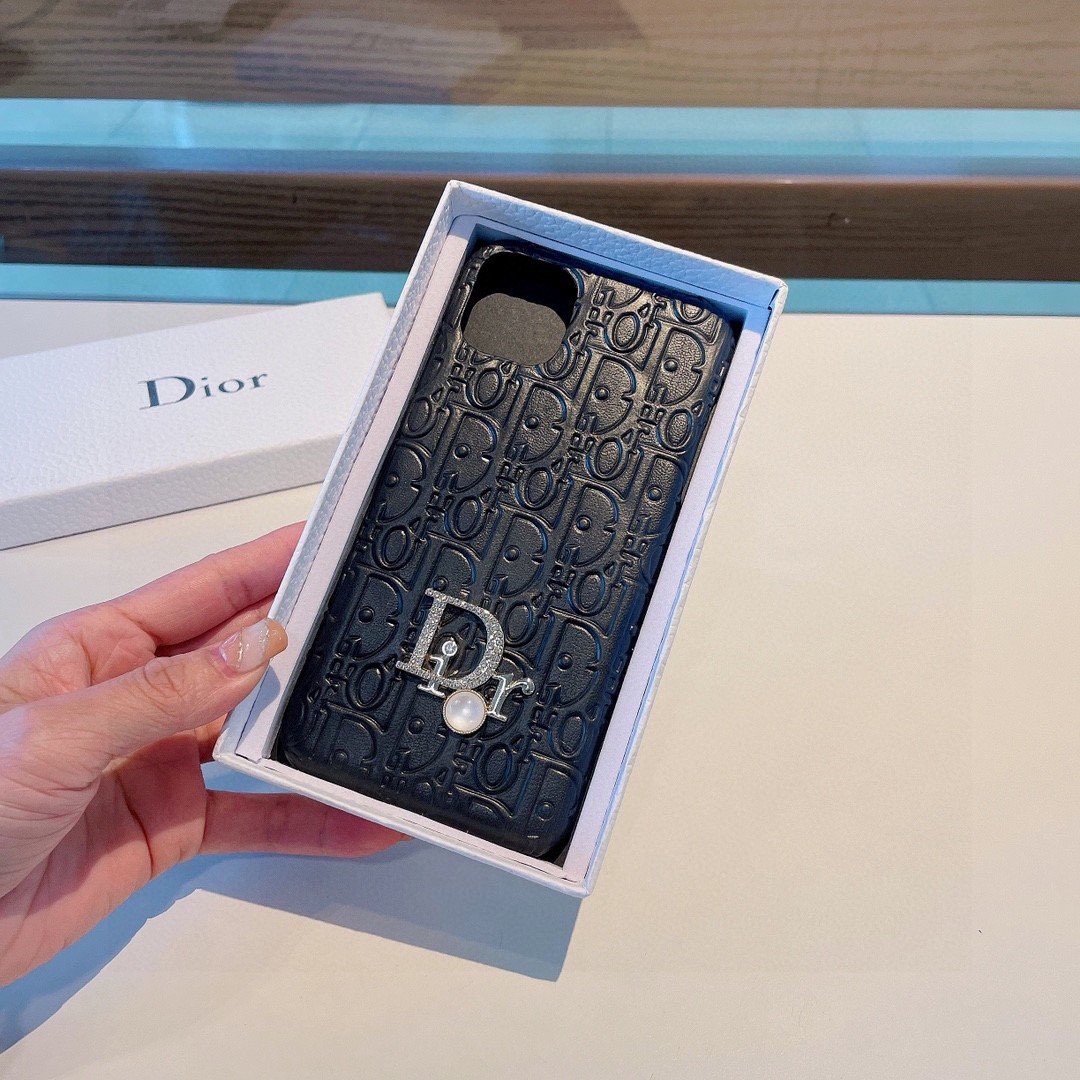 Ốp Lưng Dior Dập Nổi Viền Dầu Siêu Cấp Trắng & Đen Full Box