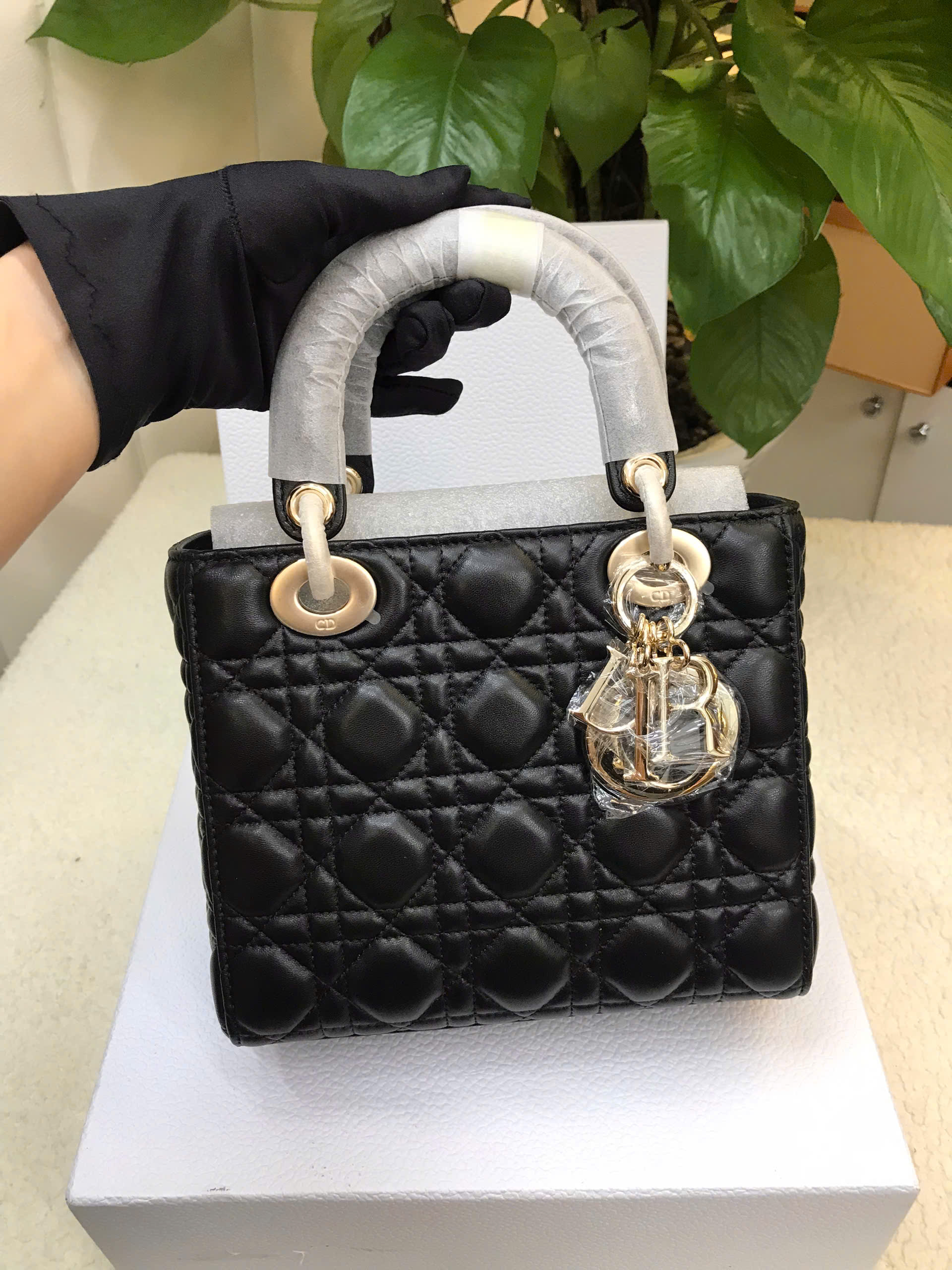 Túi Small Lady Dior Siêu Cấp Màu Đen Size 20cm