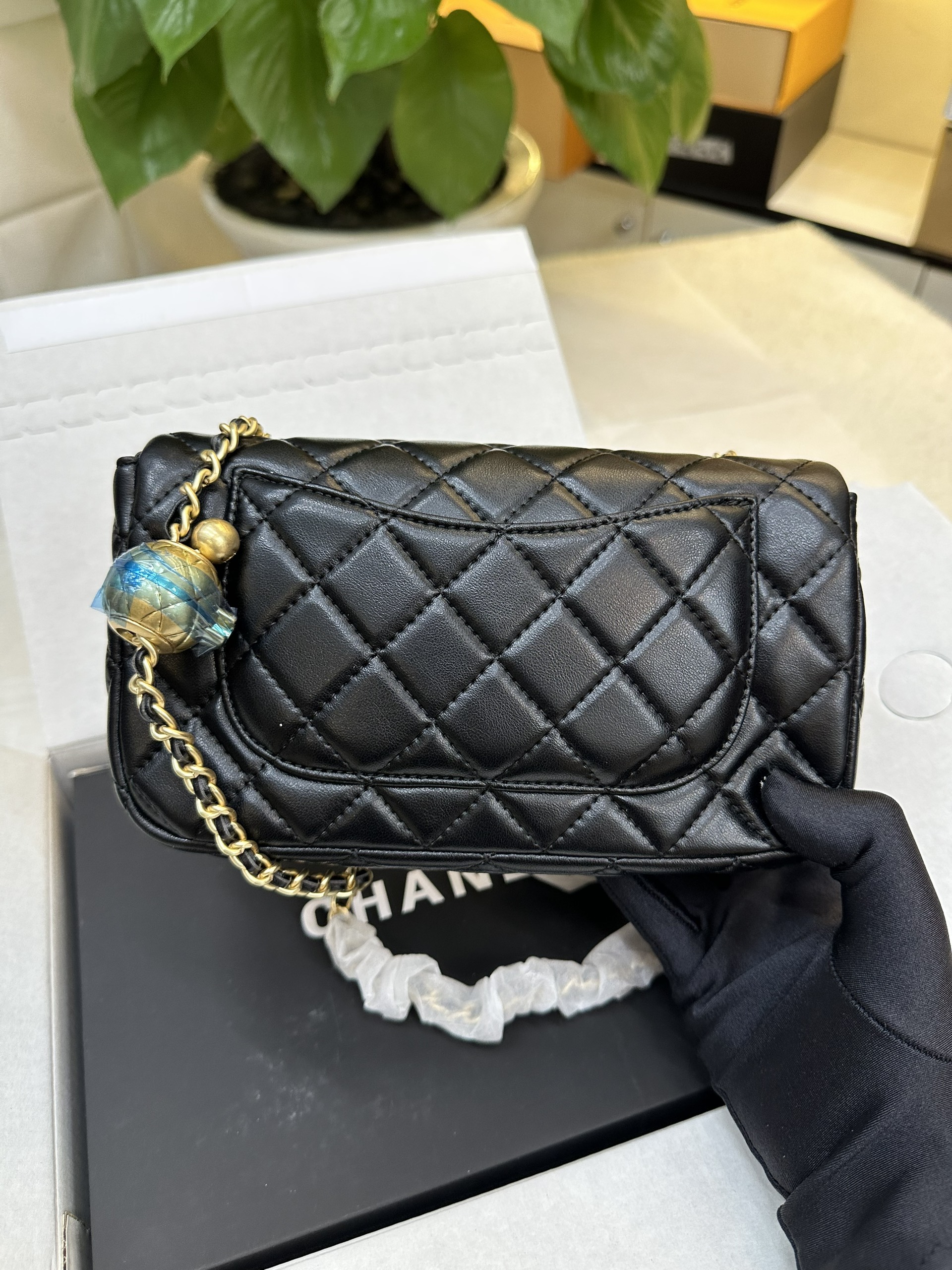 Túi Chanel Square Pearl Crush Super Màu Đen Size 20cm