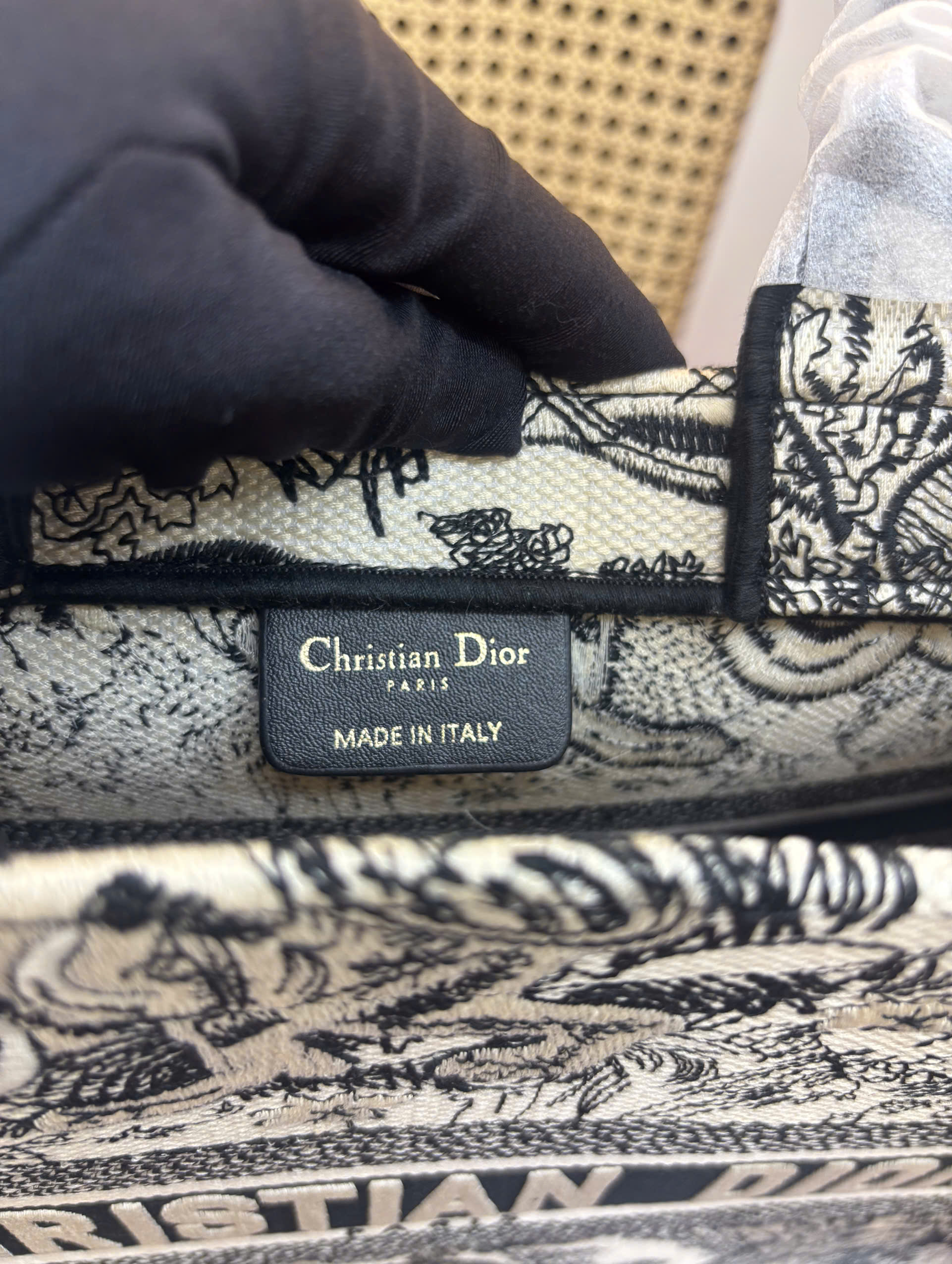 Túi Medium Dior Book Tote Super Size 36cm