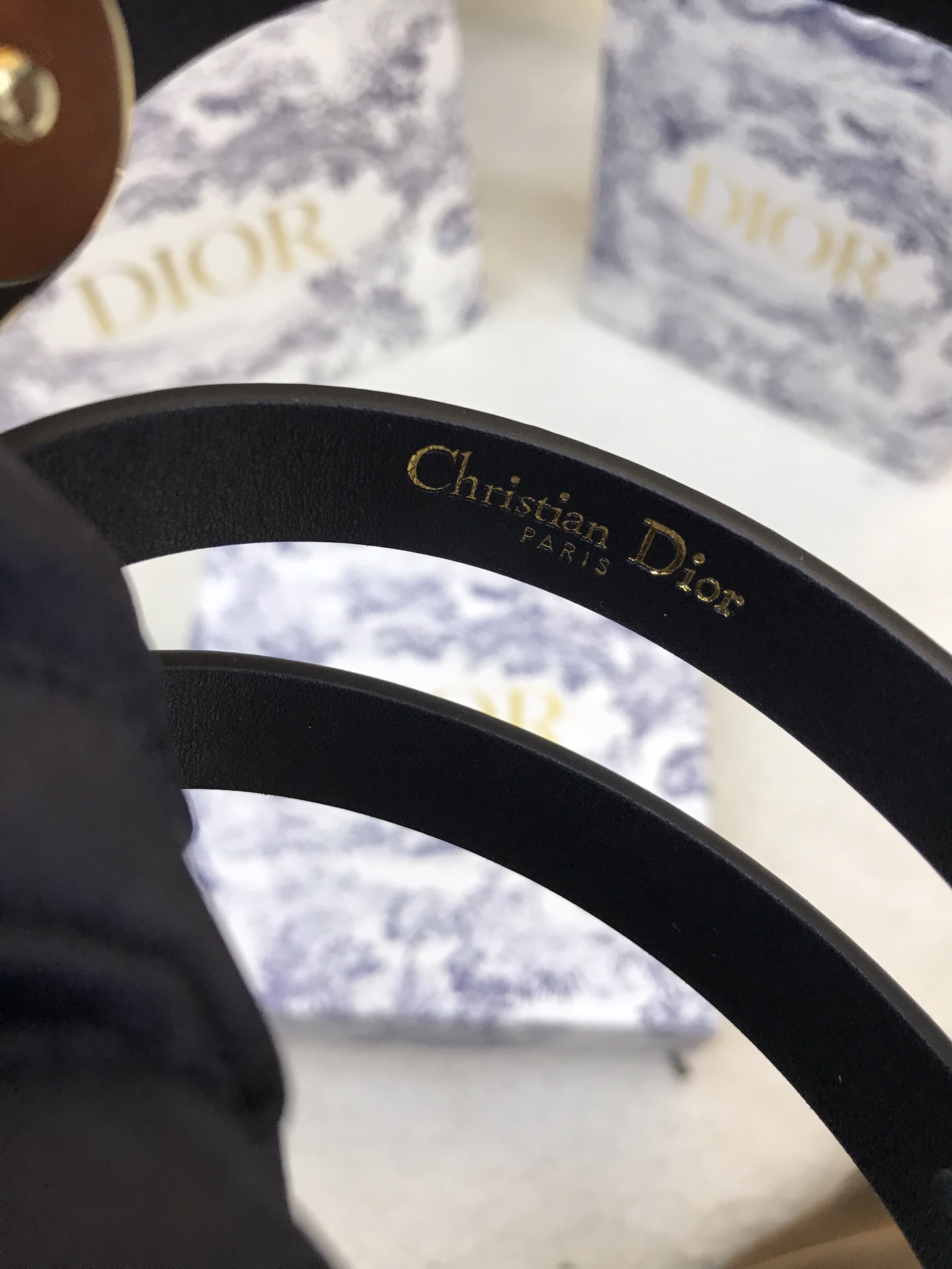 Thắt Lưng Dior 30 Montaigne Loop Belt Black Logo Gold Siêu Cấp