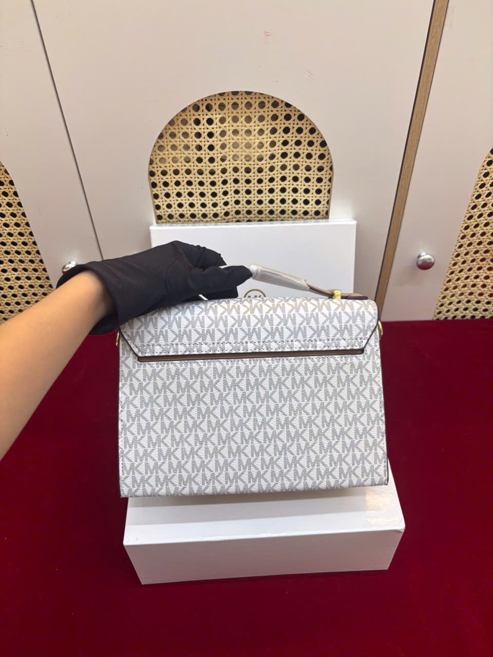 Túi Xách Michael Kors Hendrix Shoulder Siêu Cấp Size 23cm