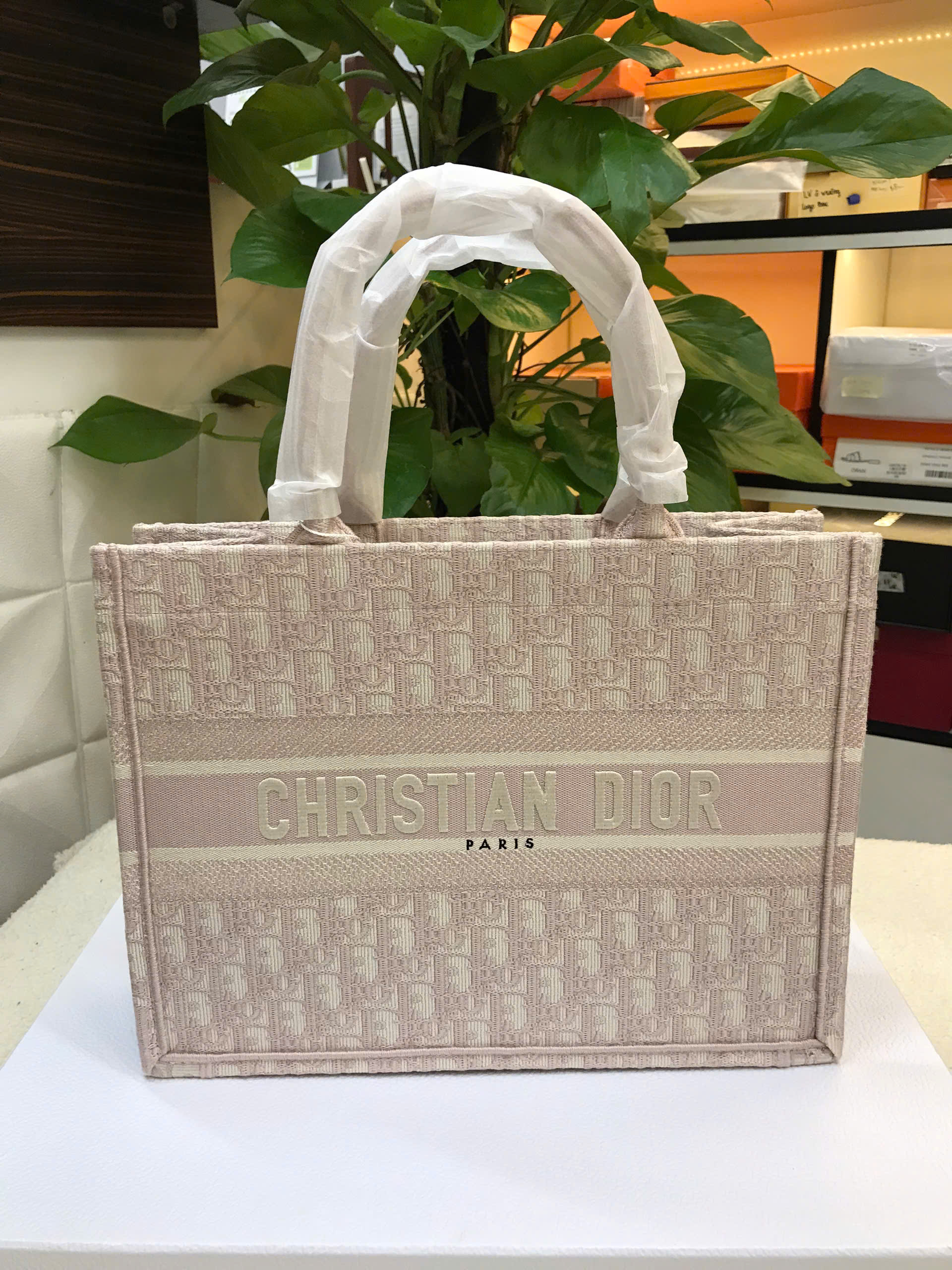 Túi Medium Dior Book Tote Pink Dior Oblique Jacquard Siêu Cấp Size 36cm