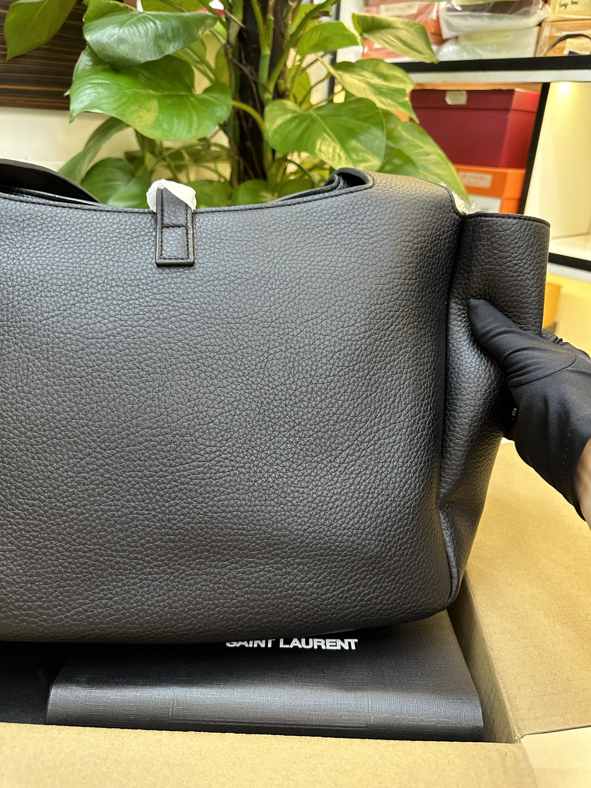 Túi YSL Le 5 À 7 Bea In Grained Leather Bag Super