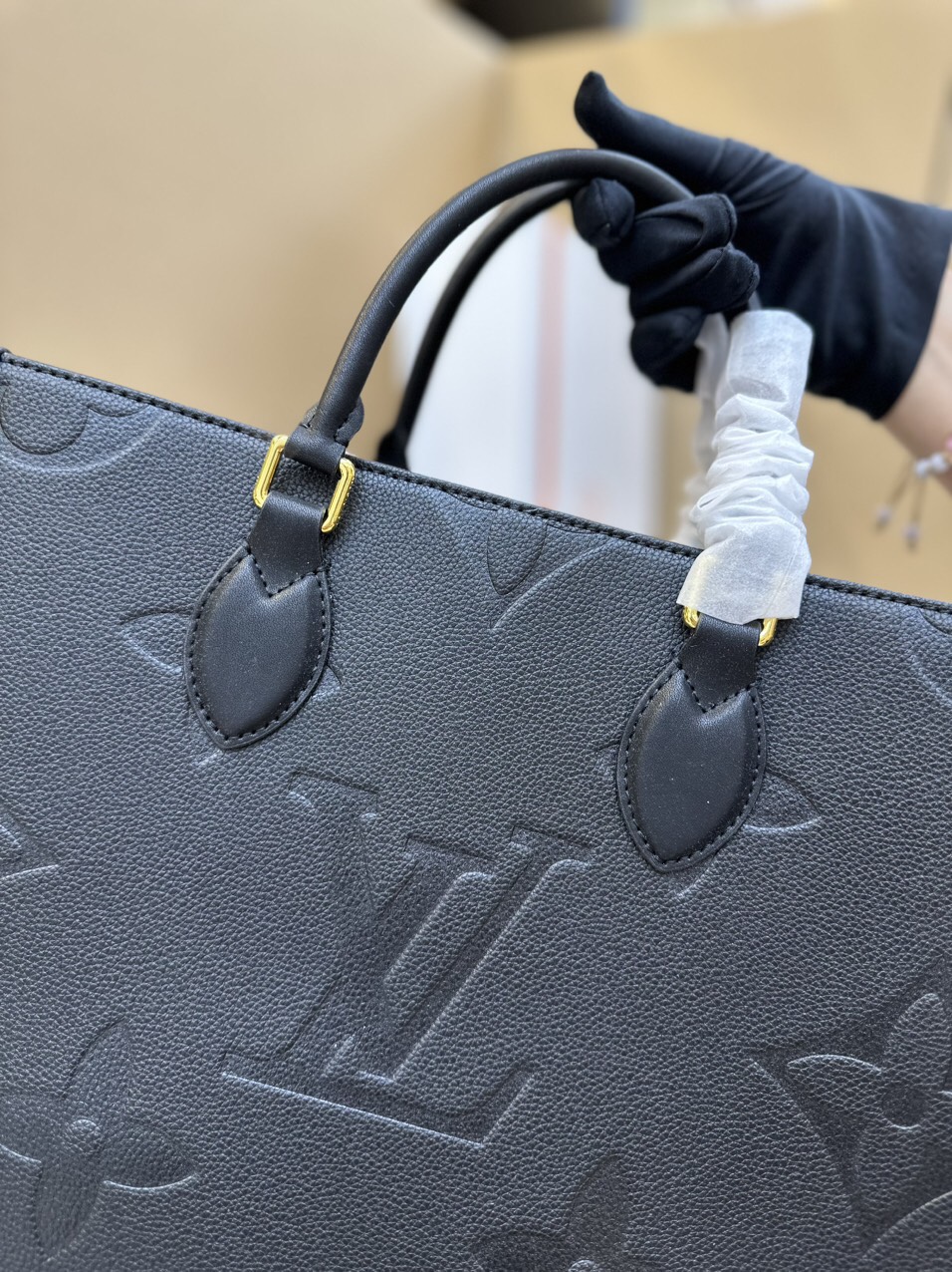 Túi Xách LV OnTheGo GM Super Màu Đen Size 35cm M44925