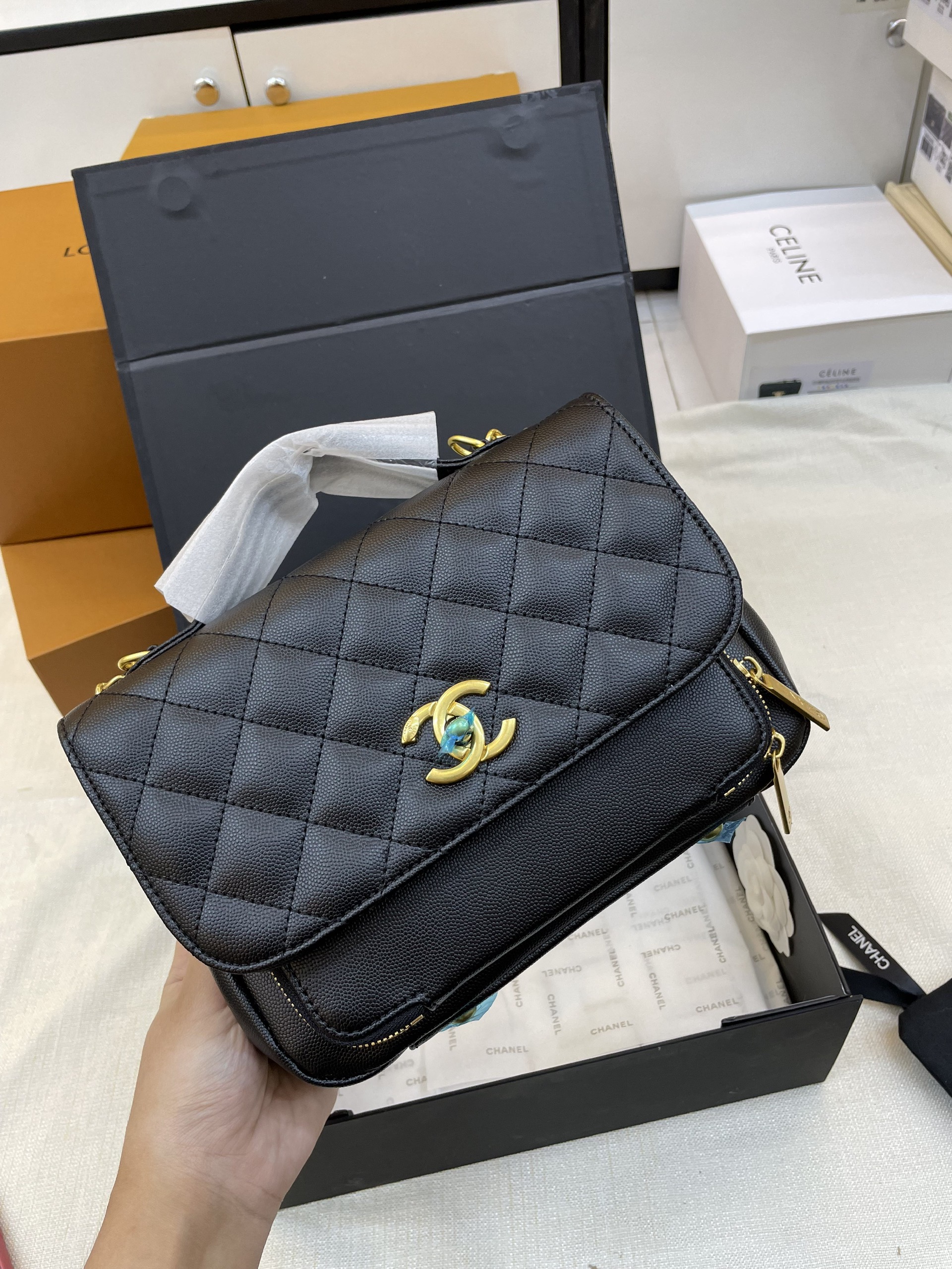 Túi Xách Chanel Super Business Affinity Màu Đen Khóa Vàng Size 25cm