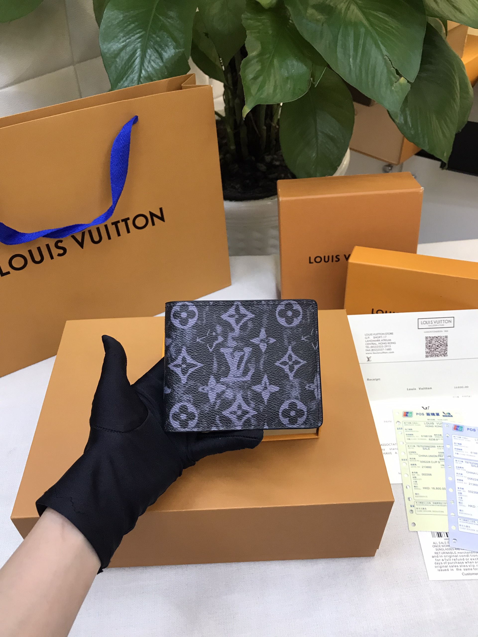 Ví Nam LV Multiple Wallet Autres Toiles Monogram In Black Super M80017