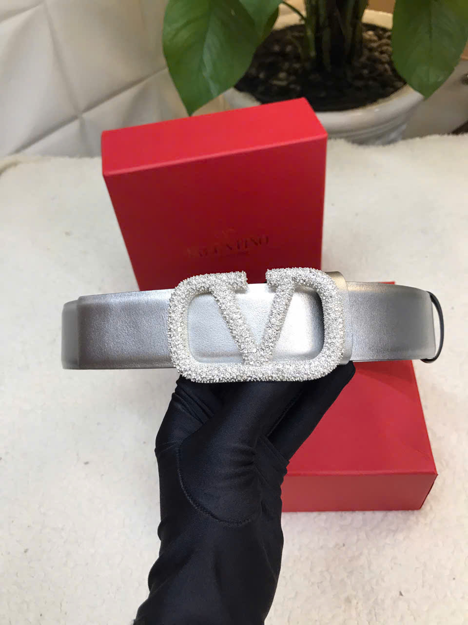 Thắt Lưng Valentino Vlogo Signature Reversible Belt In Metallic Shiny Calfskin 40 mm Siêu Cấp