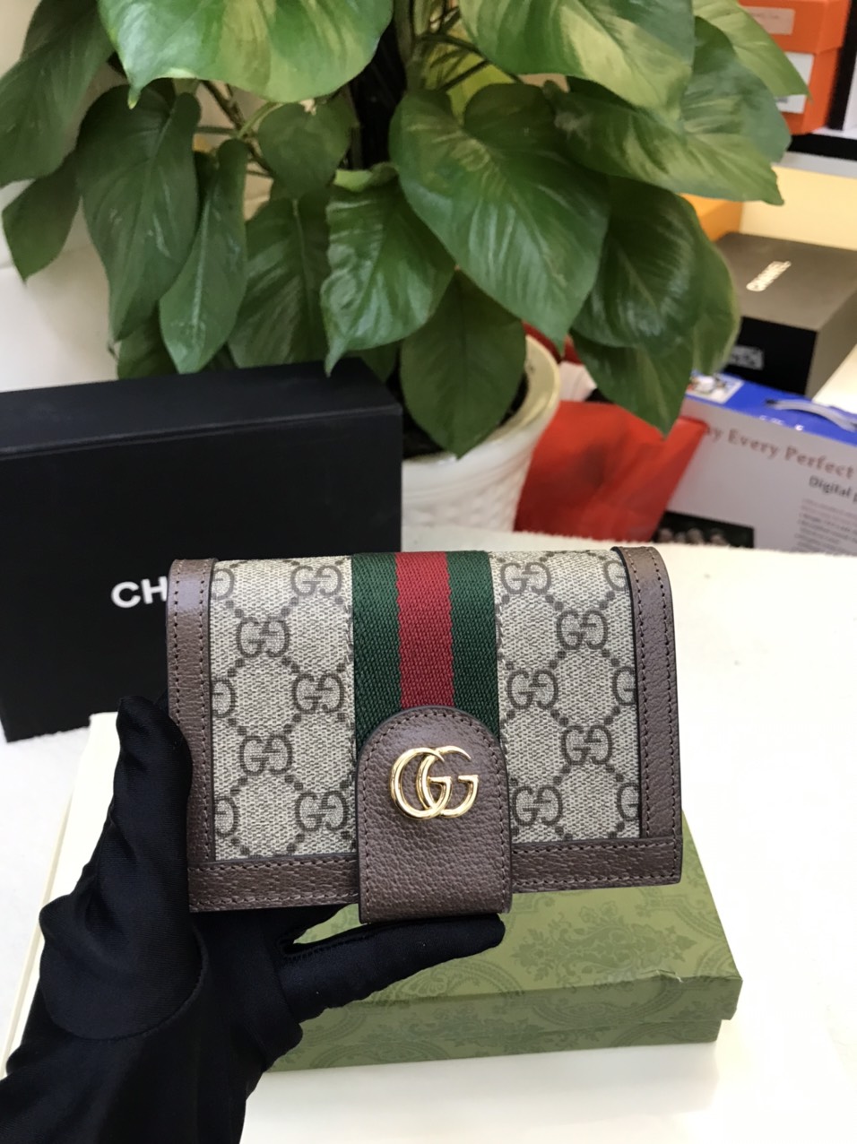 Ví Gucci Ophidia GG Passport Case Siêu Cấp