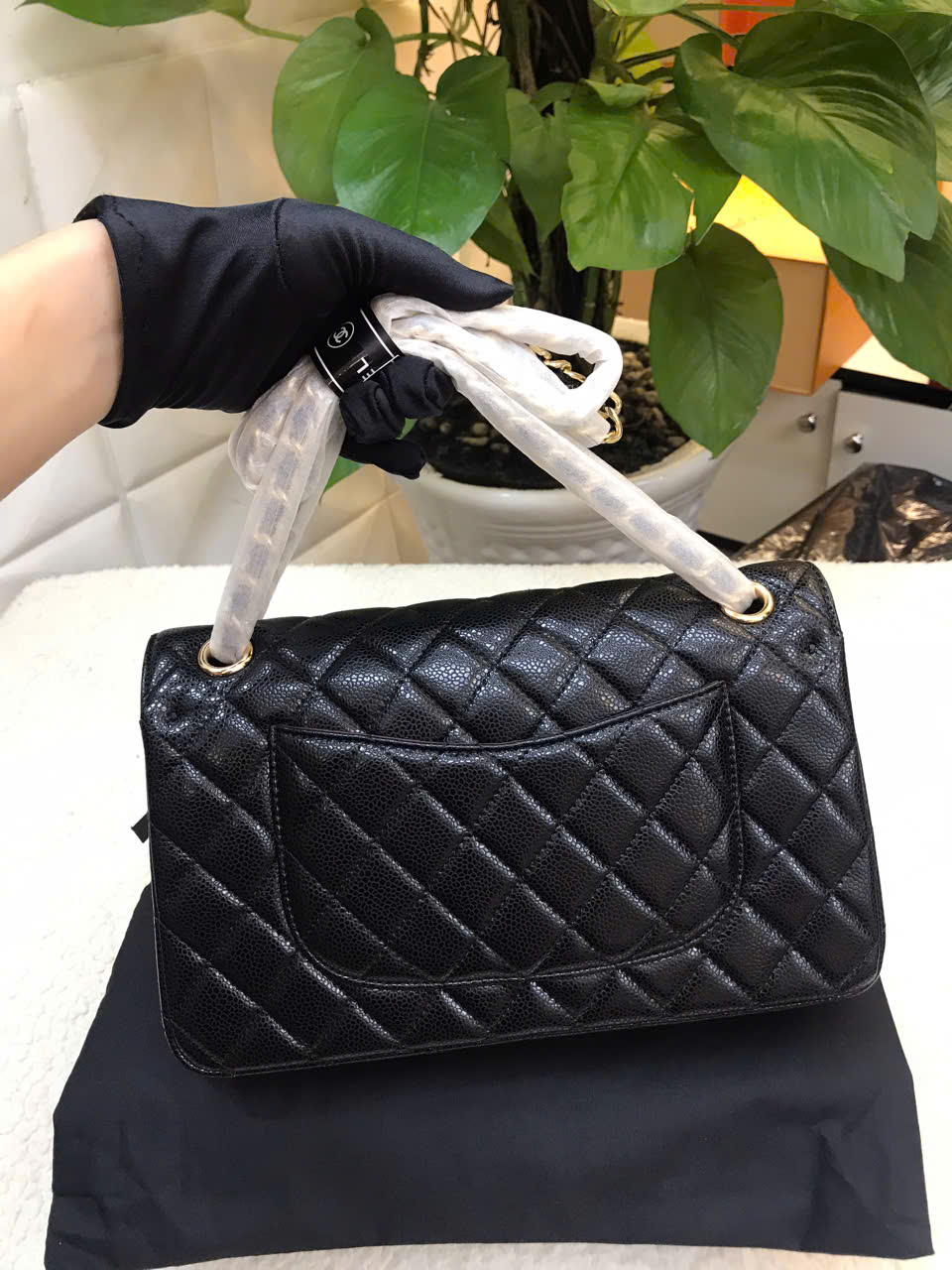 Túi Chanel Classic Flap Super Màu Đen Da Hạt Khóa Vàng Size 25cm