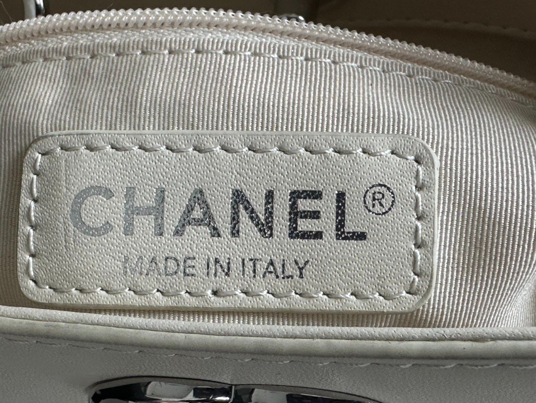 Túi Xách Chanel Bucket Small Siêu Cấp Đá Quý Size 17cm AS3793