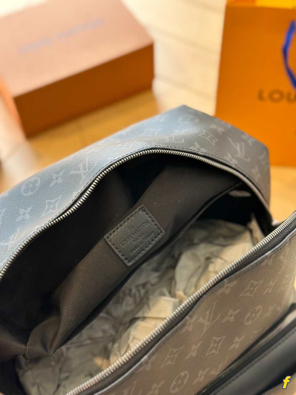 Balo Louis Vuitton Da Bò Super Cổ Điển Size 40cm