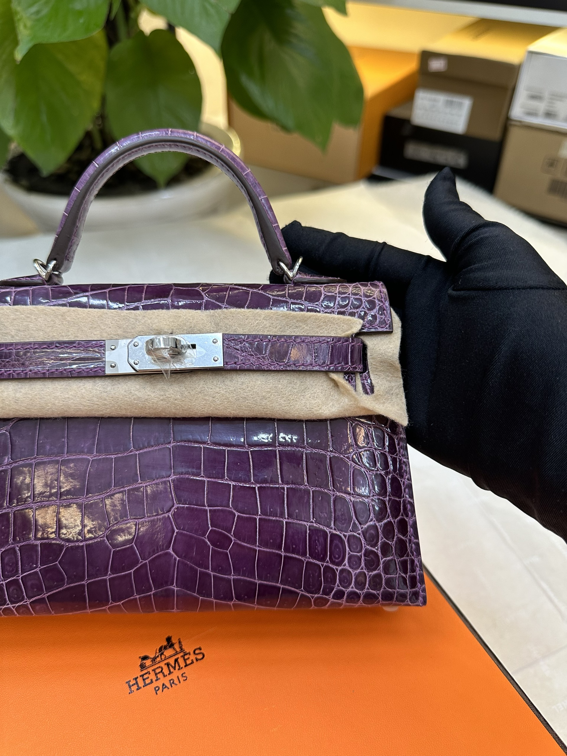 Túi Hermès Kelly Pochette Alligator Amethyst VIP Màu Tím Size 19cm