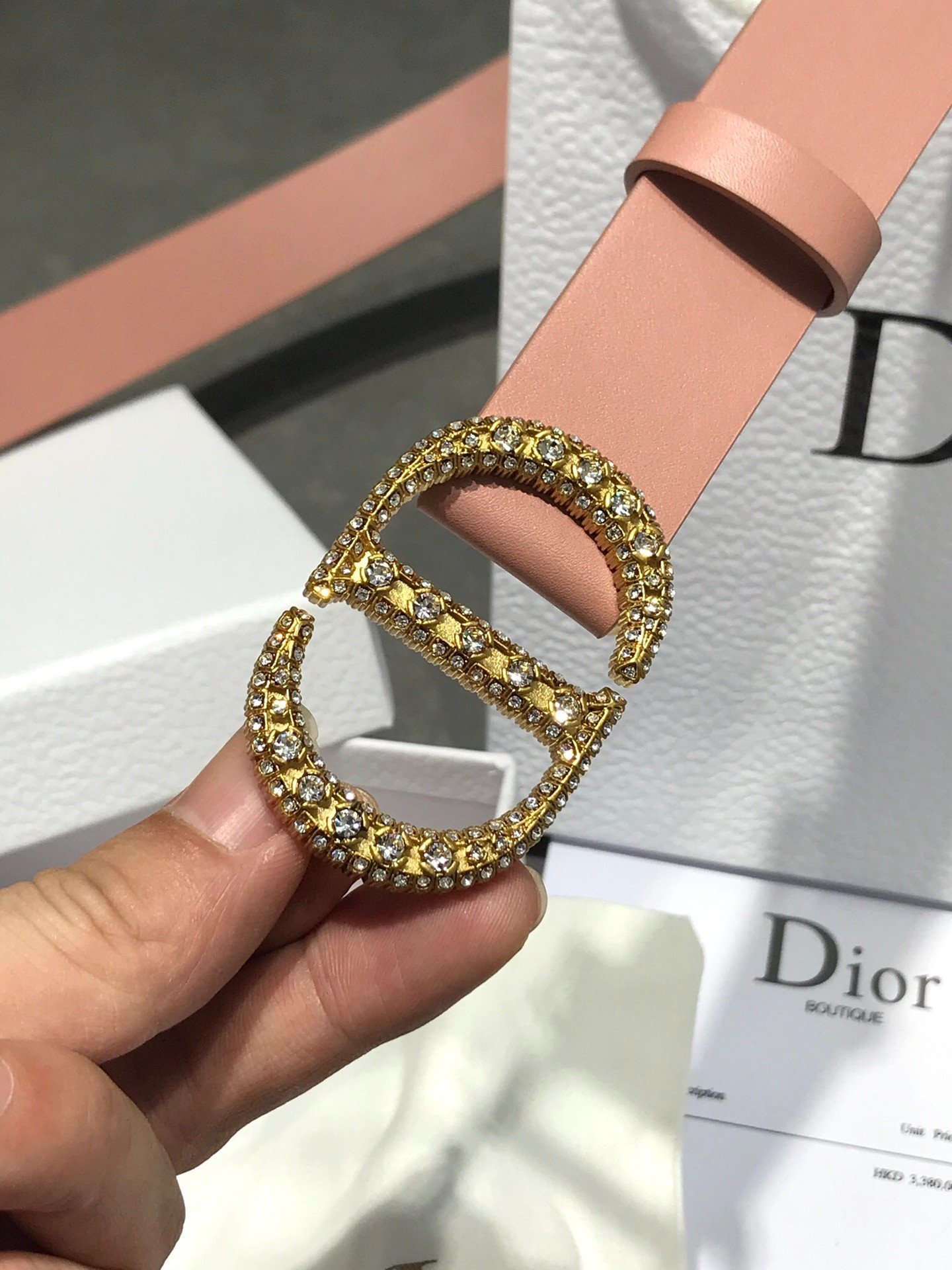 Thắt Lưng Dior Da Bê Màu Hồng Siêu Cấp Khóa Kim Cương Size 3cm