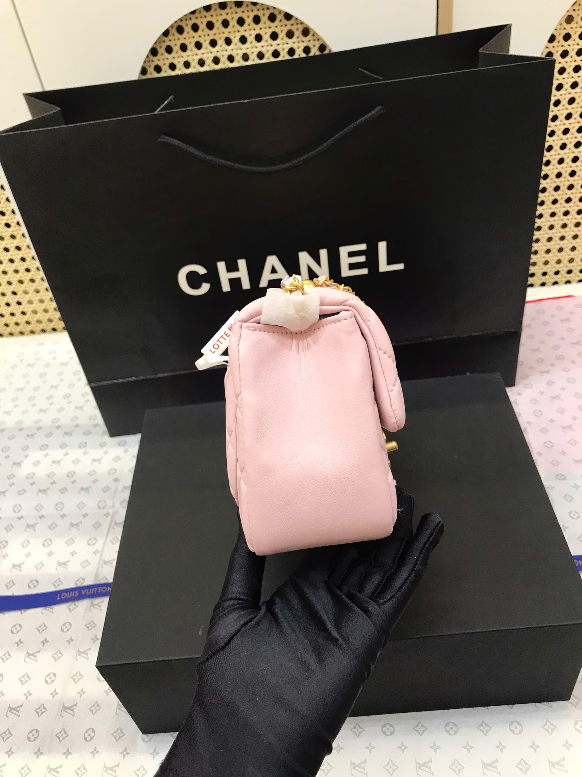 Túi Chanel 24P Classic Ngọc Trai Super Màu Hồng Size 17cm