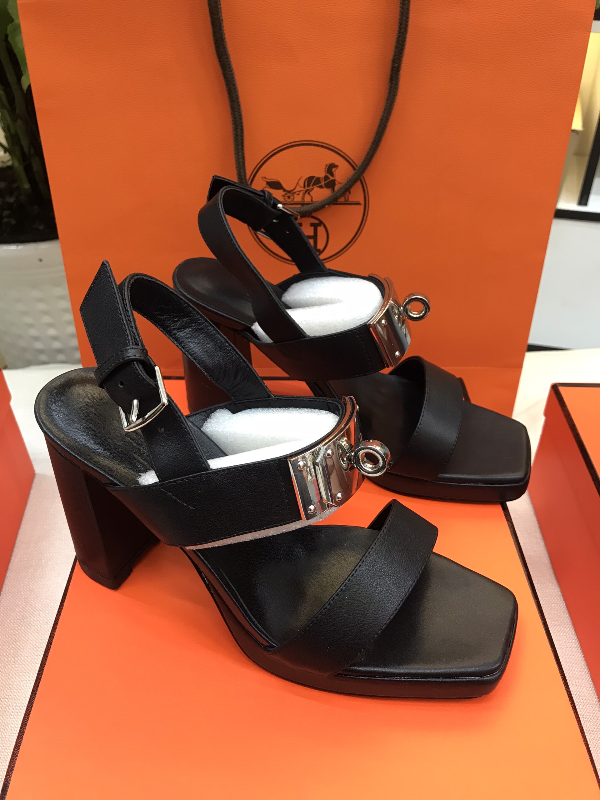 Giày Hermes Ilona 90 Sandal Siêu Cấp Màu Đen Size 39