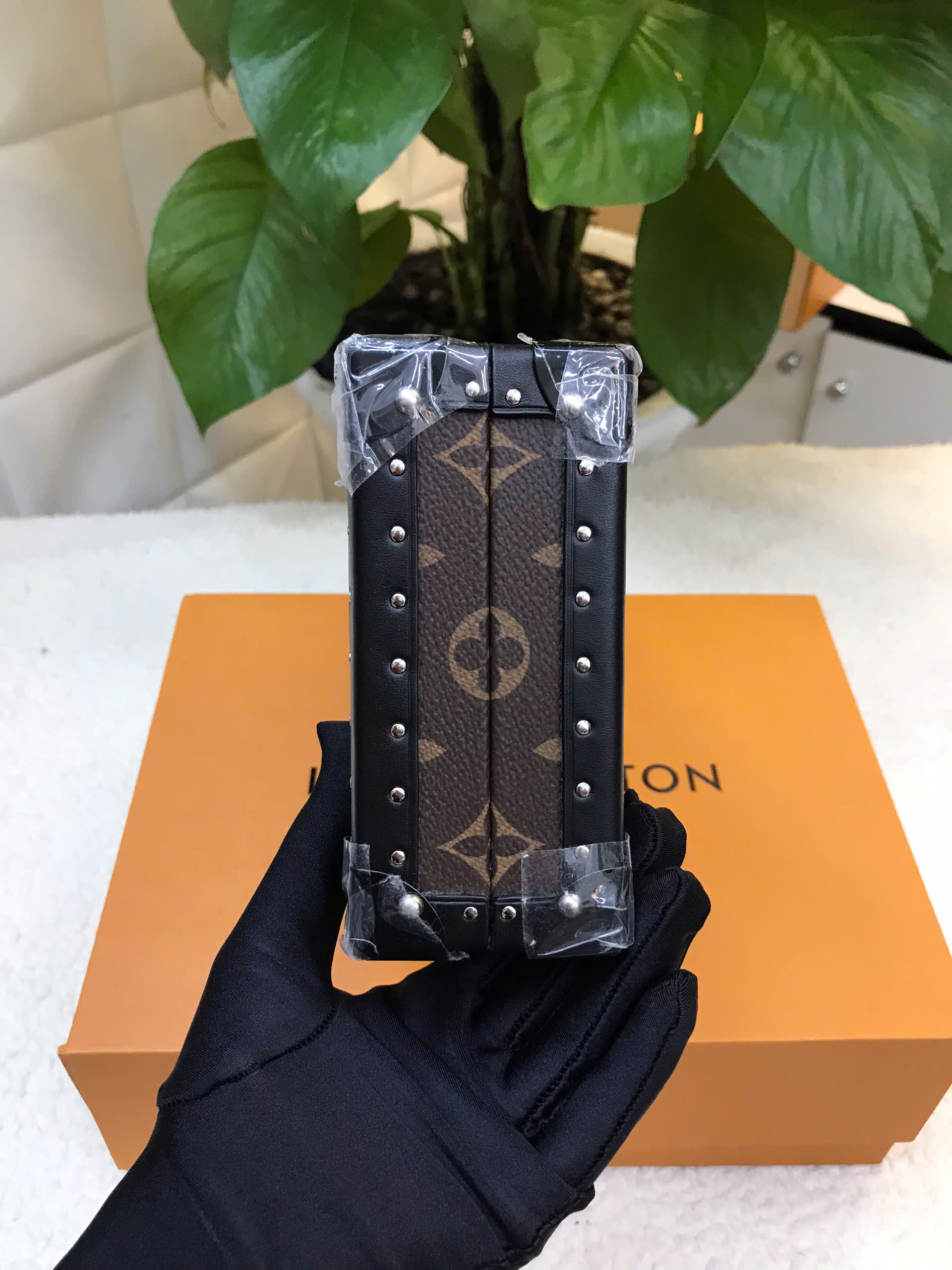 Túi LV Neo Wallet Trunk Vip Màu Nâu Size 21.5cm M20953