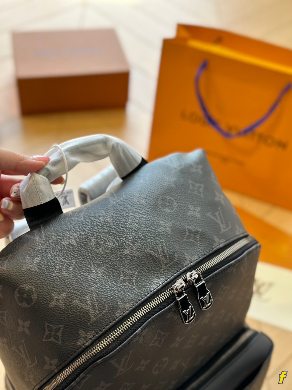 Balo Louis Vuitton Da Bò Super Cổ Điển Size 40cm