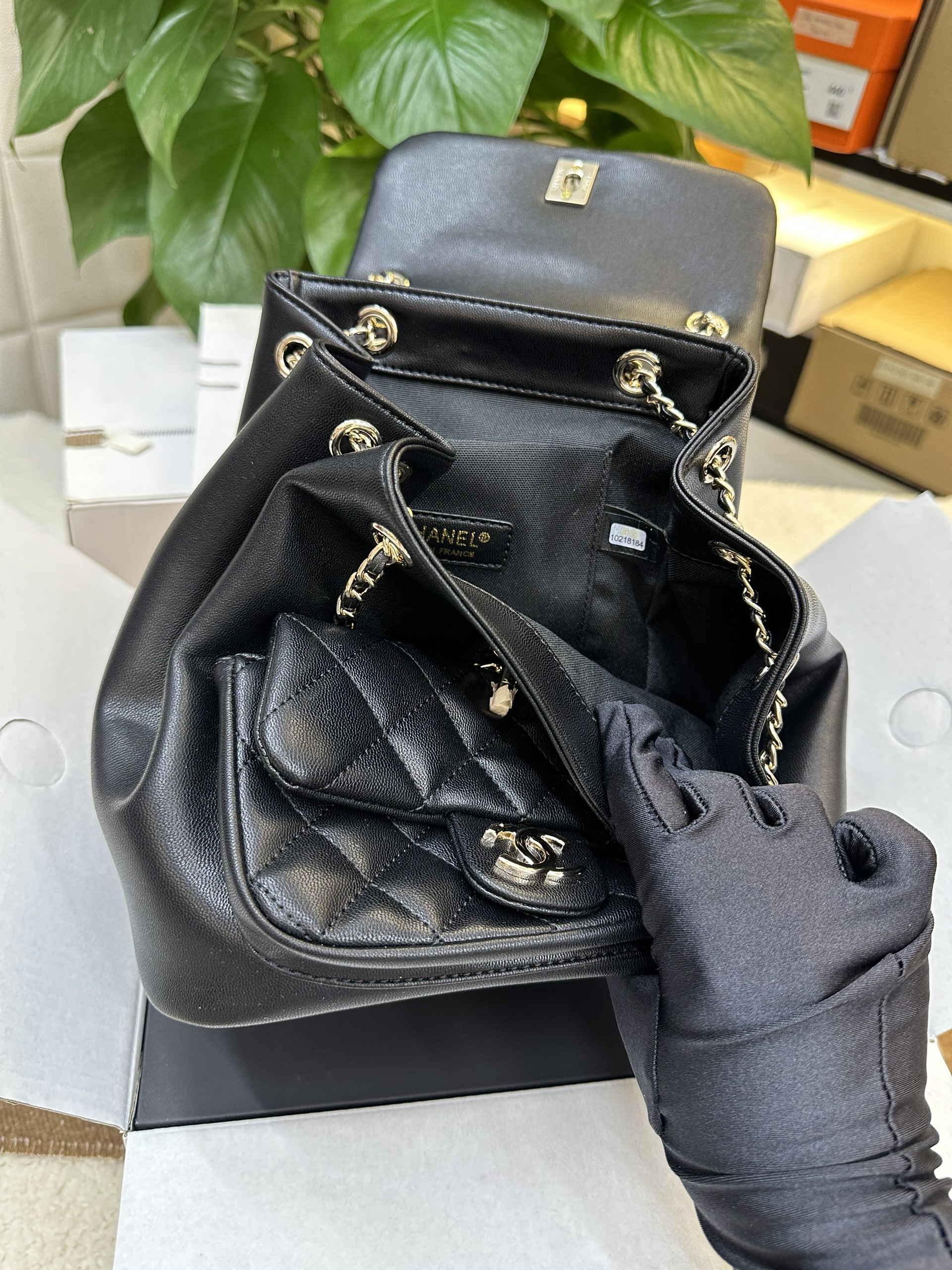 Balo Chanel Duma Backpack Super Màu Đen Size 22x25cm