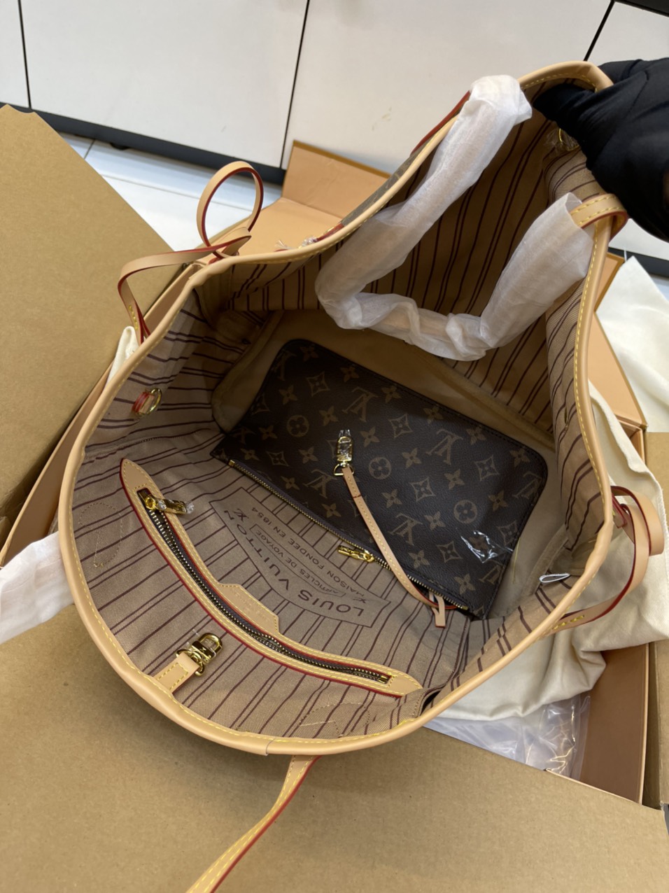 Túi Xách Louis Vuitton Super Neverfull Size 32cm