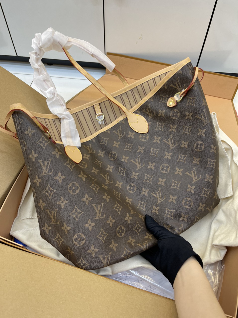 Túi Xách Louis Vuitton Super Neverfull Size 32cm