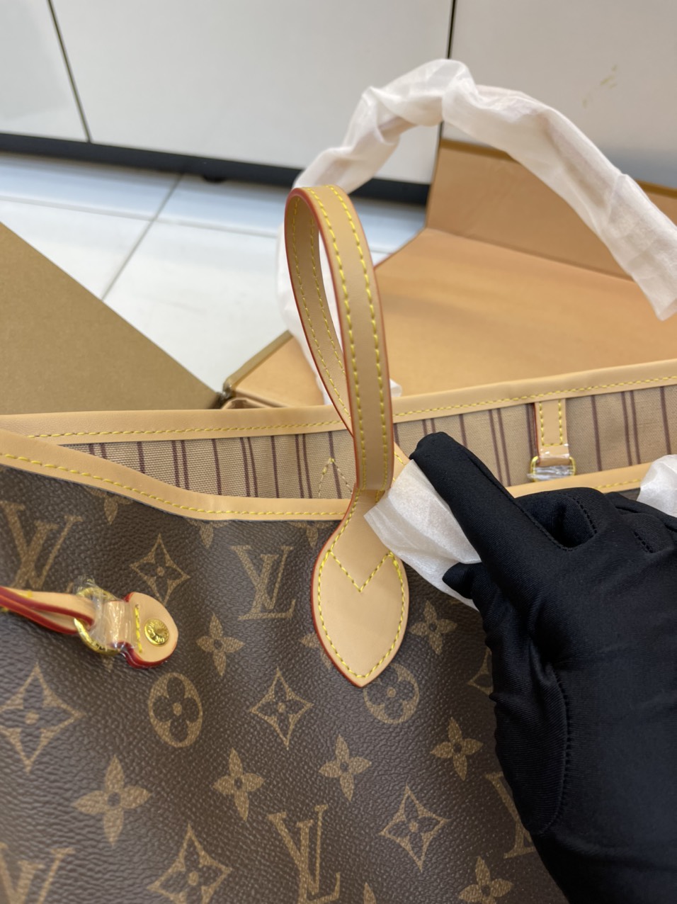Túi Xách Louis Vuitton Super Neverfull Size 32cm