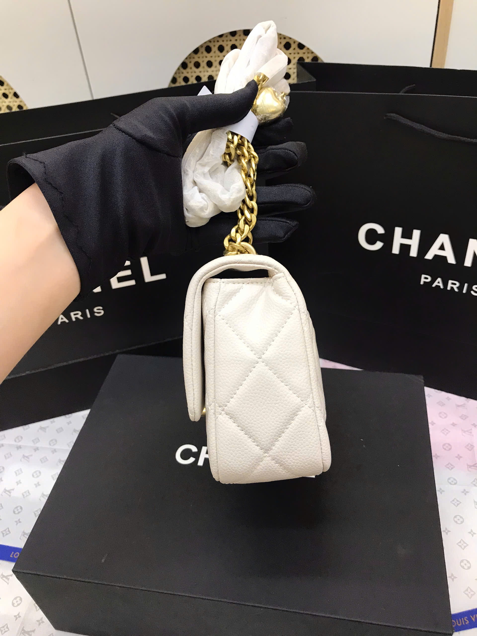 Túi Chanel Mini Flap Chain Bag White Calfskin Gold Super Màu Trắng Size 18cm