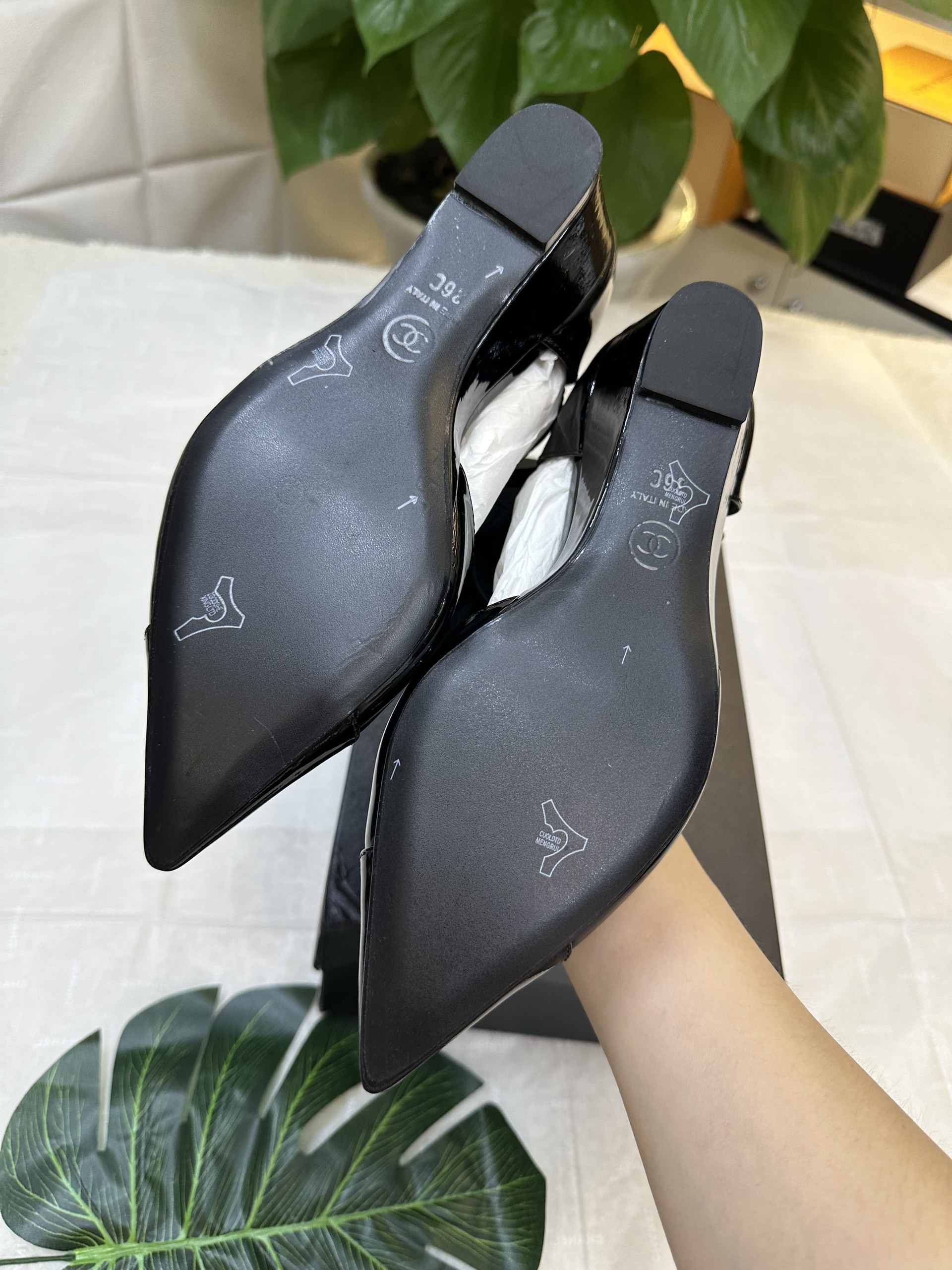 Giày Chanel Sandals Siêu Cấp Màu Đen Size 36