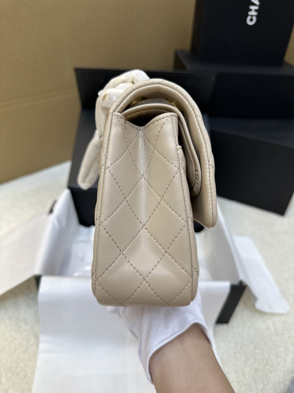 Túi Xách Chanel Classic Flap Màu Trắng Kem Size 25cm