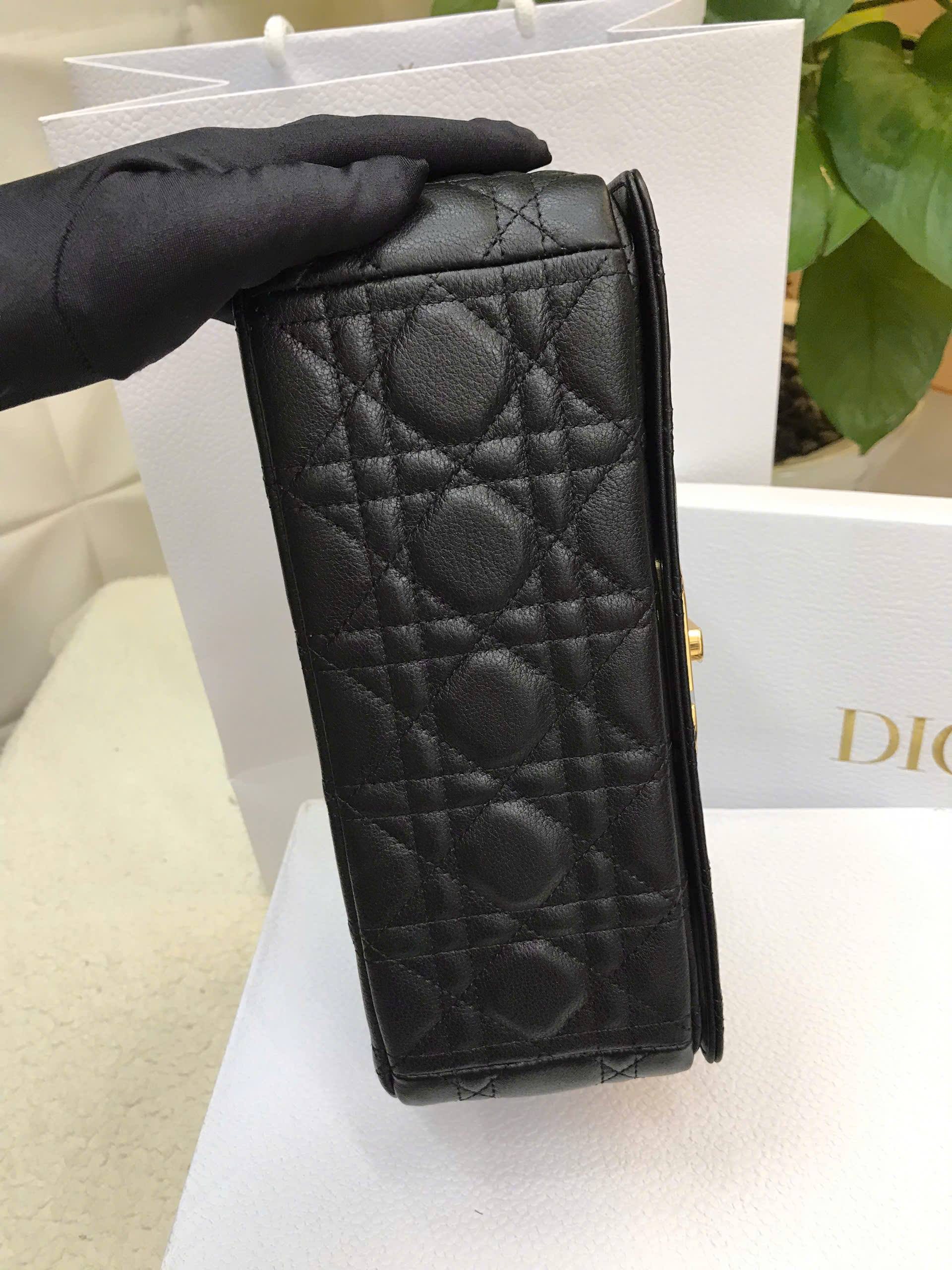 Túi Medium Dior Caro Bag Vip Màu Đen Size 25.5cm