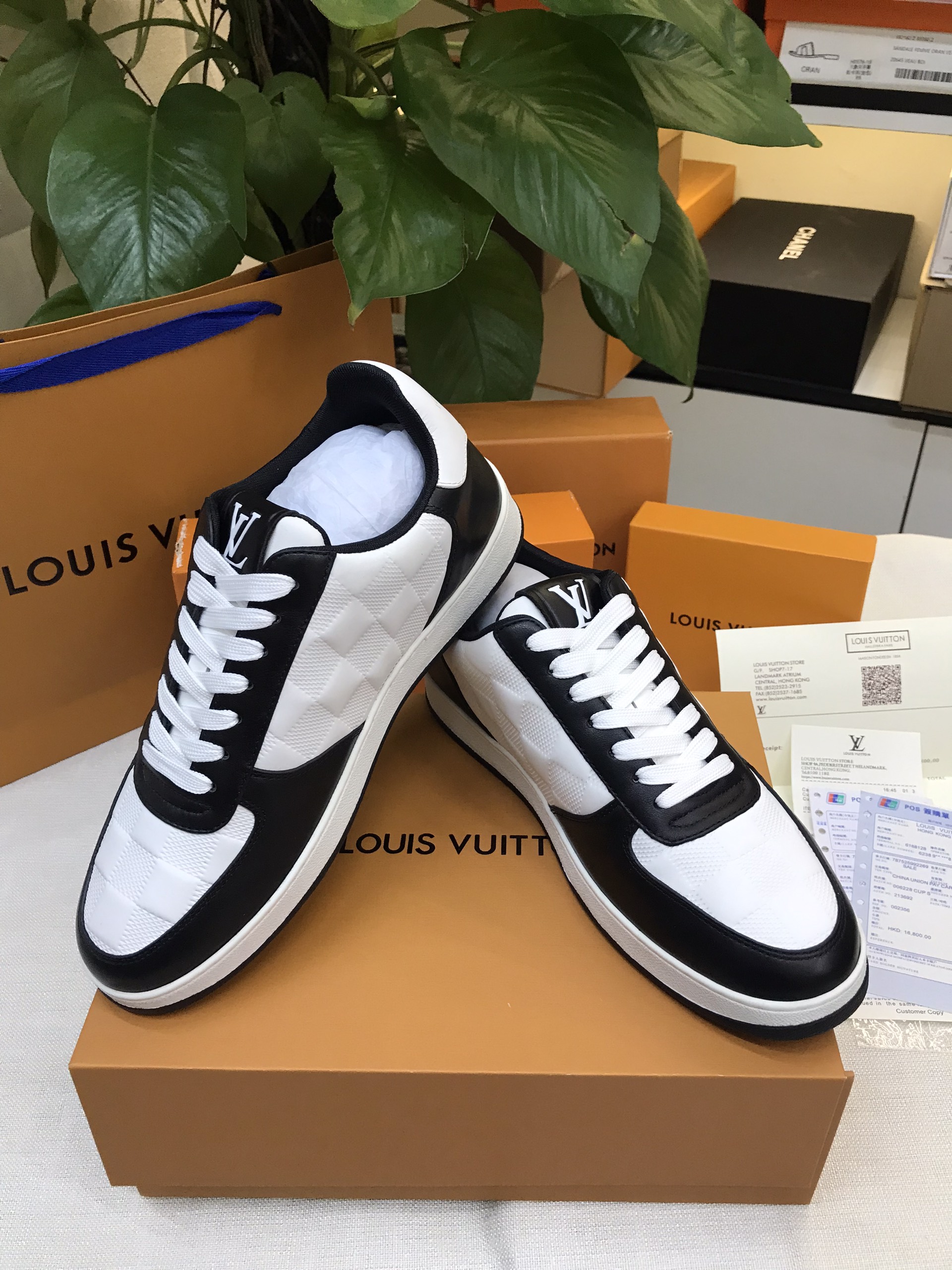 Giày LV Rivoli Sneaker Siêu Cấp Size 41