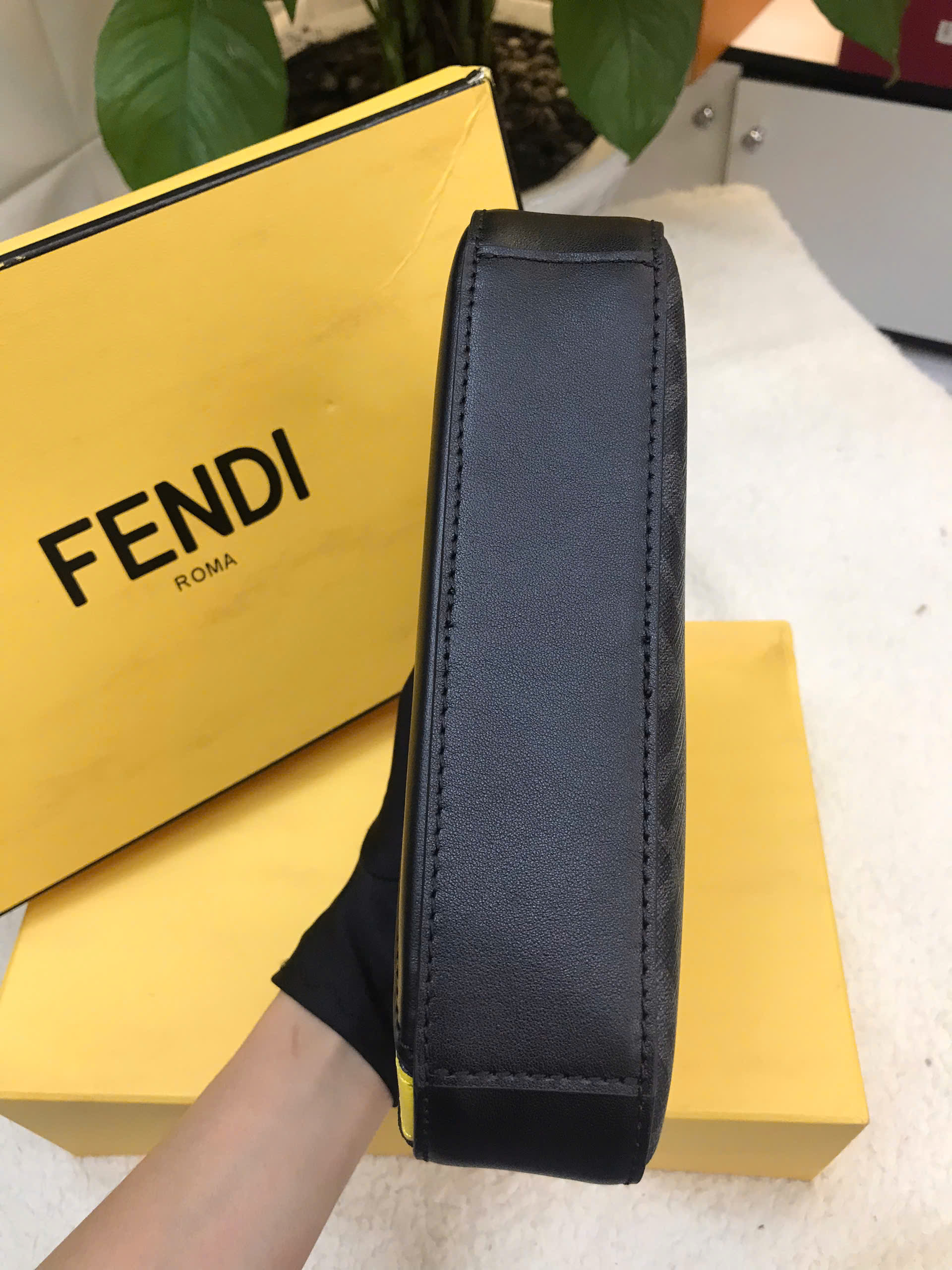 Túi Fendi Diagonal Camera Case Gray Fabric Bag Siêu Cấp Size 22cm