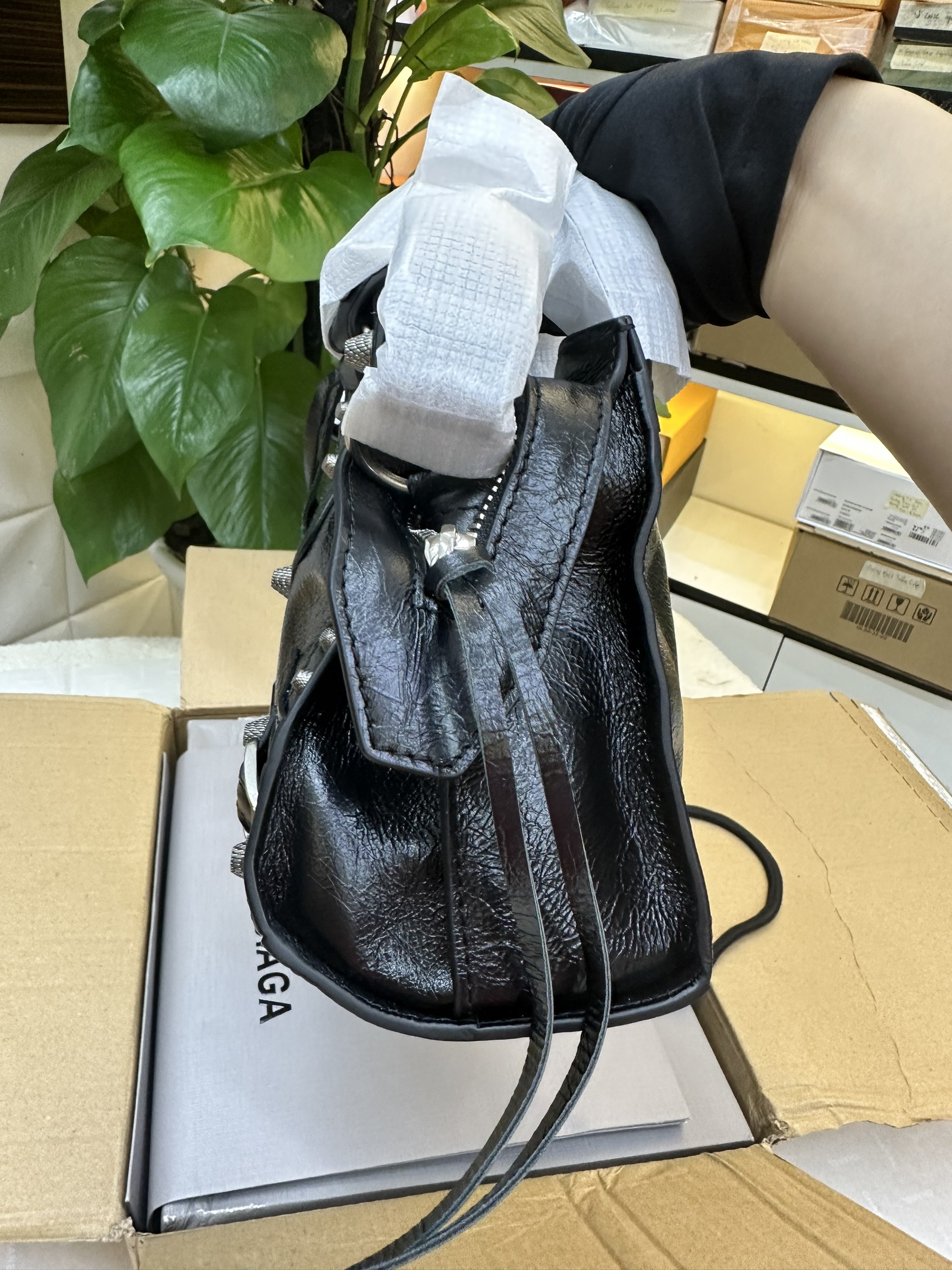 Túi Balenciaga Wonmen%&&&%s Neo Cagole Mini Tote Bag In Black Màu Đen Size 21cm