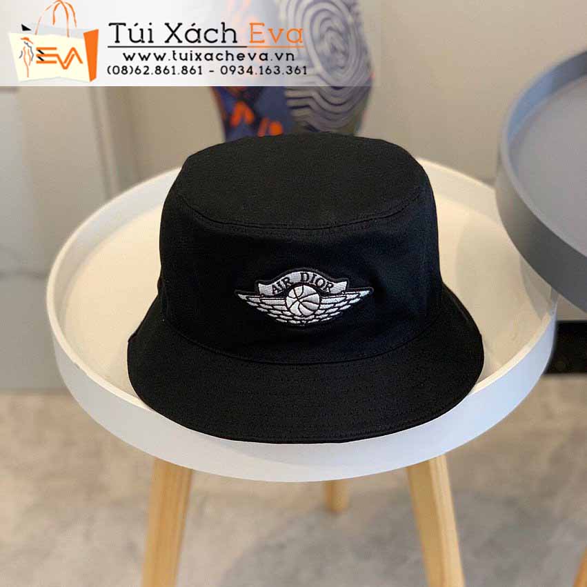 Nón Dior Siêu Cấp Màu Đen Đẹp.