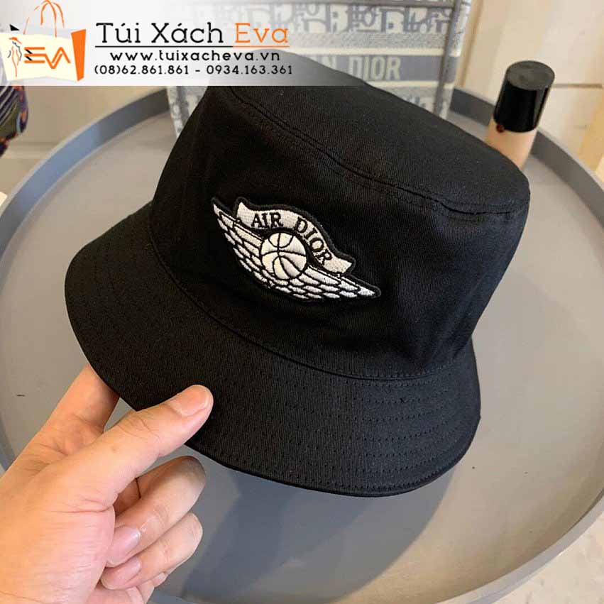 Nón Dior Siêu Cấp Màu Đen Đẹp.
