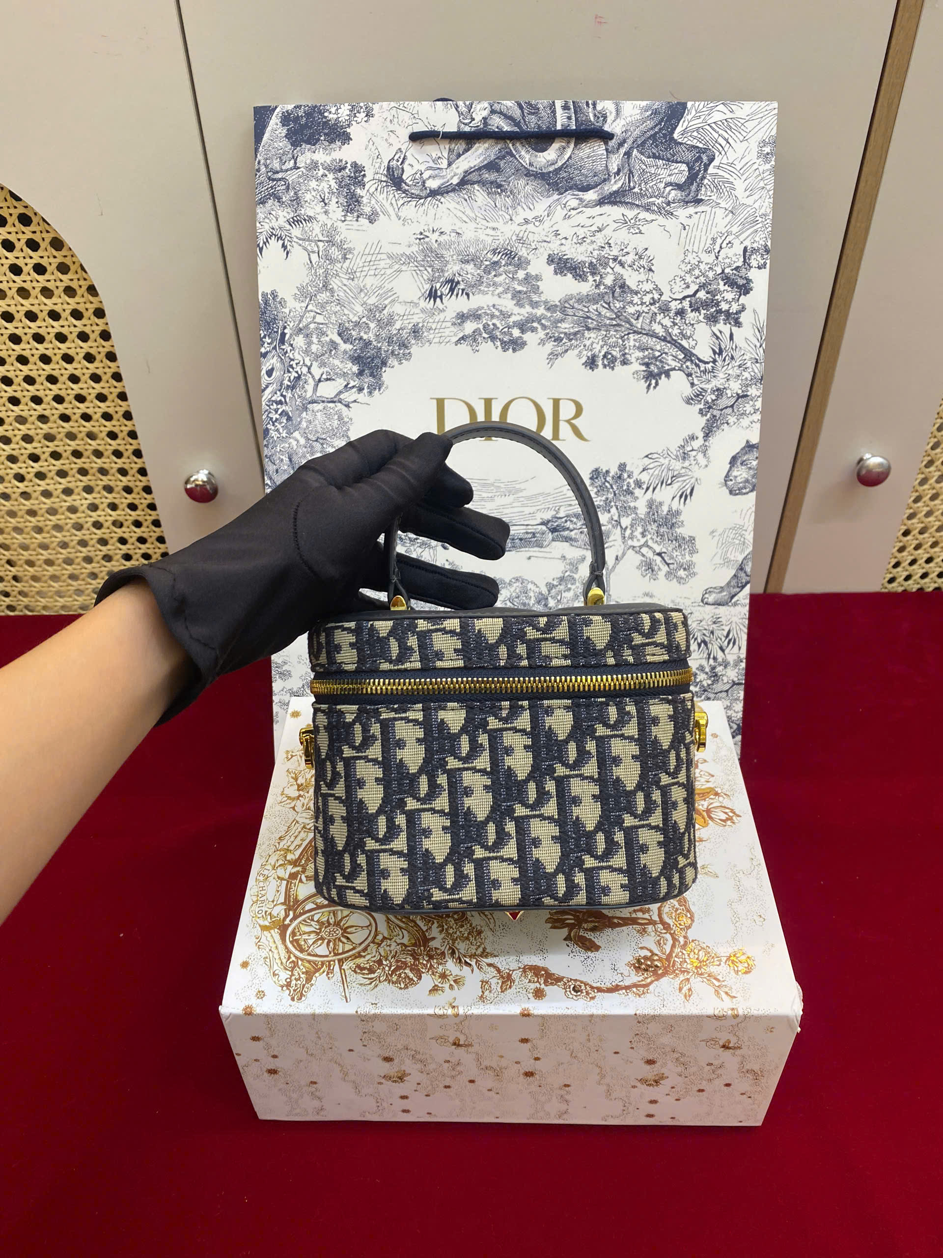 Túi Xách Dior Small CD Signature Vanity Case Super Size 16cm