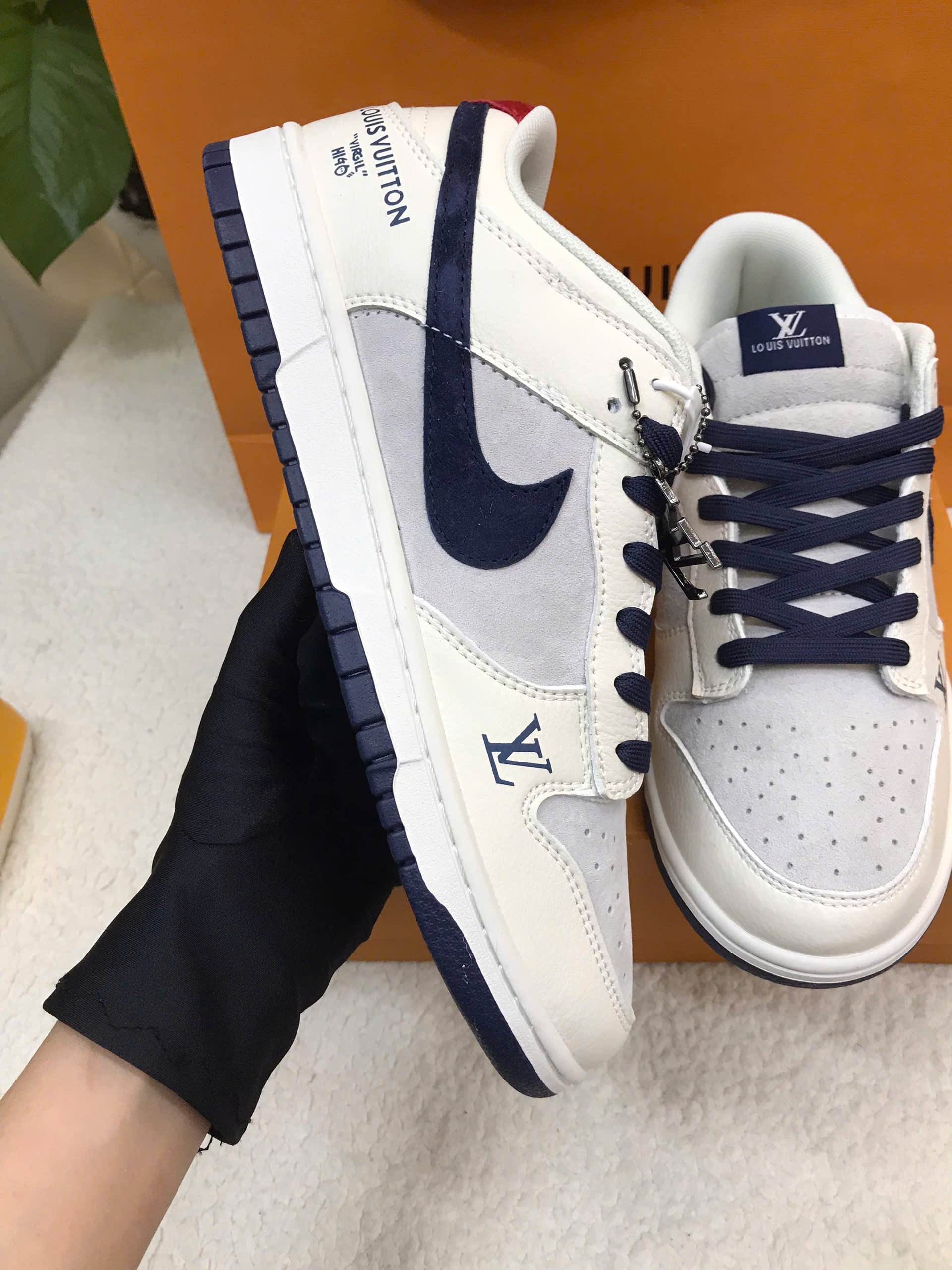 Giày LV × Nike Louis Vuitton x Nike Dunk SB Low Siêu Cấp Màu Đen Size 43