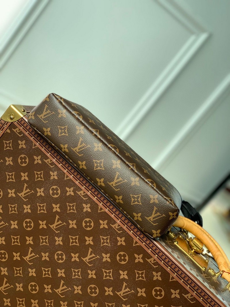 Túi LV Clutches Pochette Voyage Souple Monogram M82543 Hoa Nâu