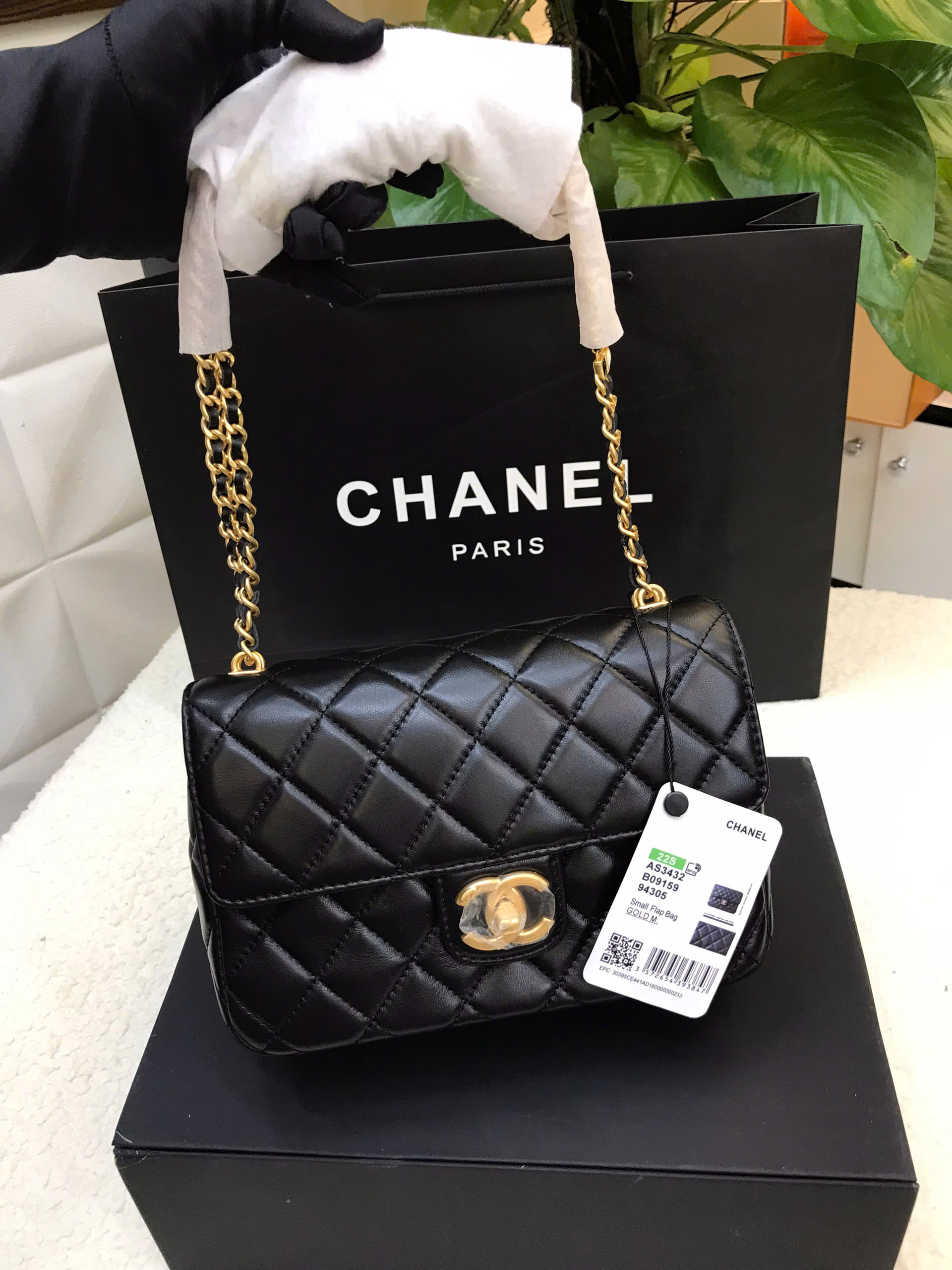 Túi Chanel Charm Black Vip Màu Đen Size 20.5cm