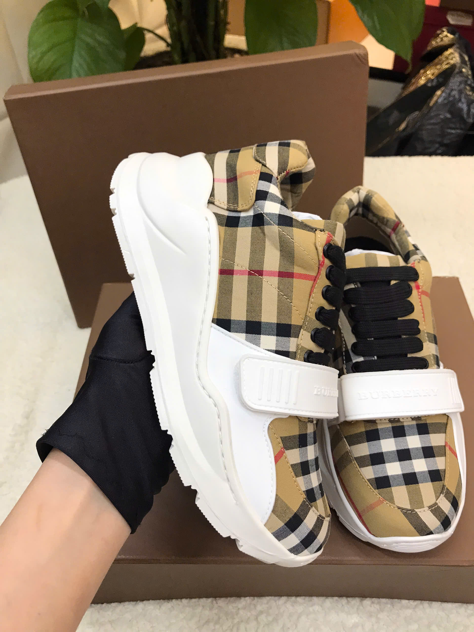 Giày Burberry Vintage Check Cotton Sneakers Beige Siêu Cấp Size 35