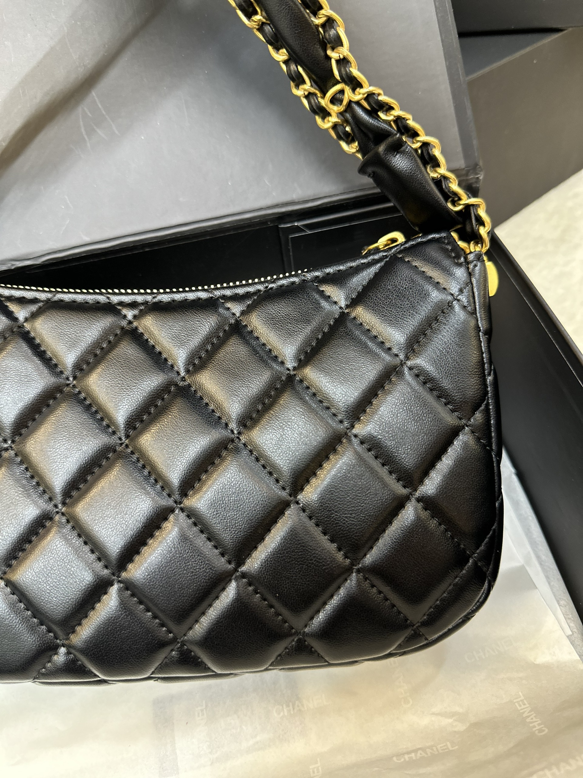 Túi Chanel 23k Màu Đen Size 26cm AS1160
