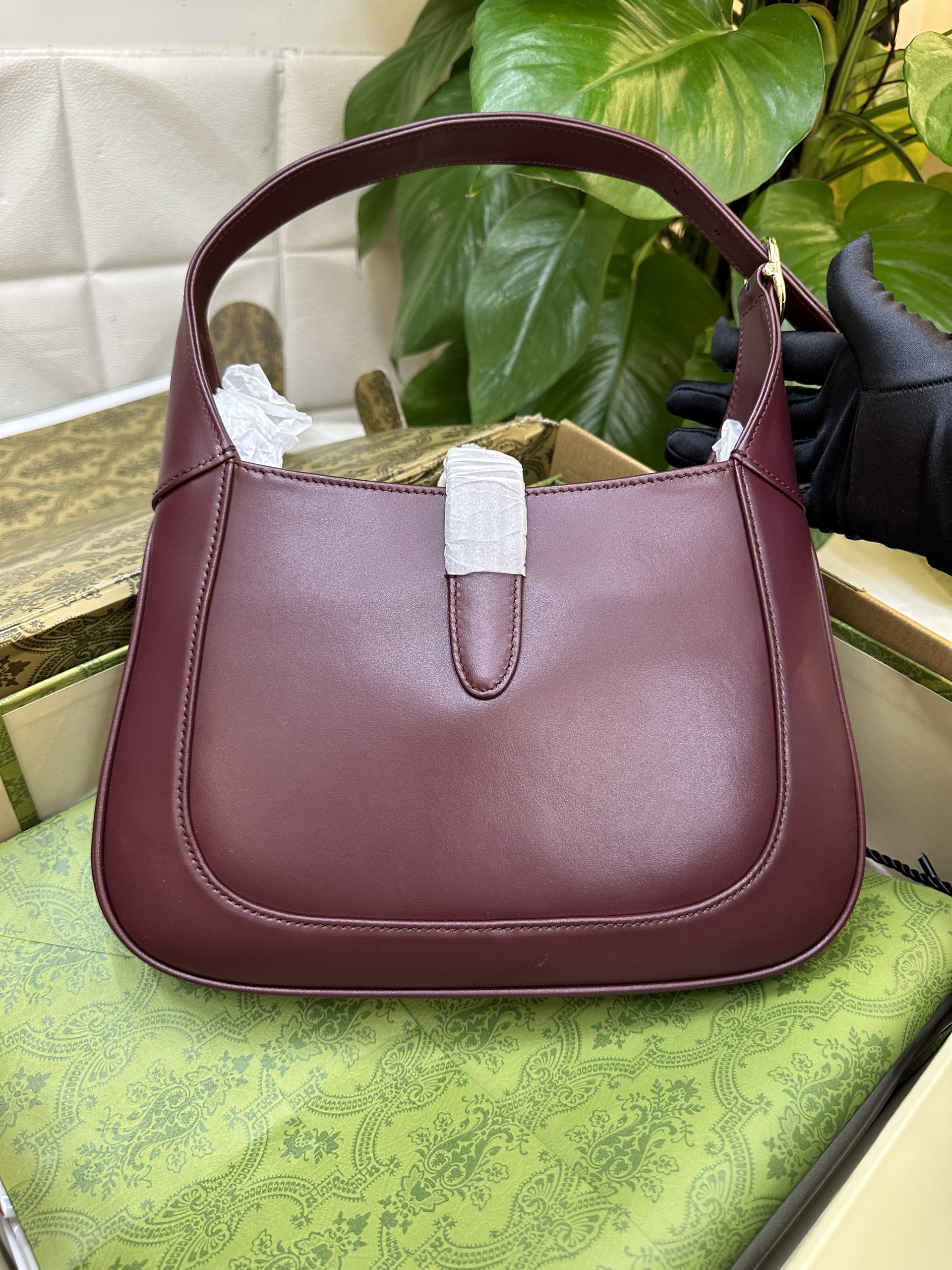 Túi Gucci Jackie Small Shoulder Bag Màu Đỏ Size 27.5cm