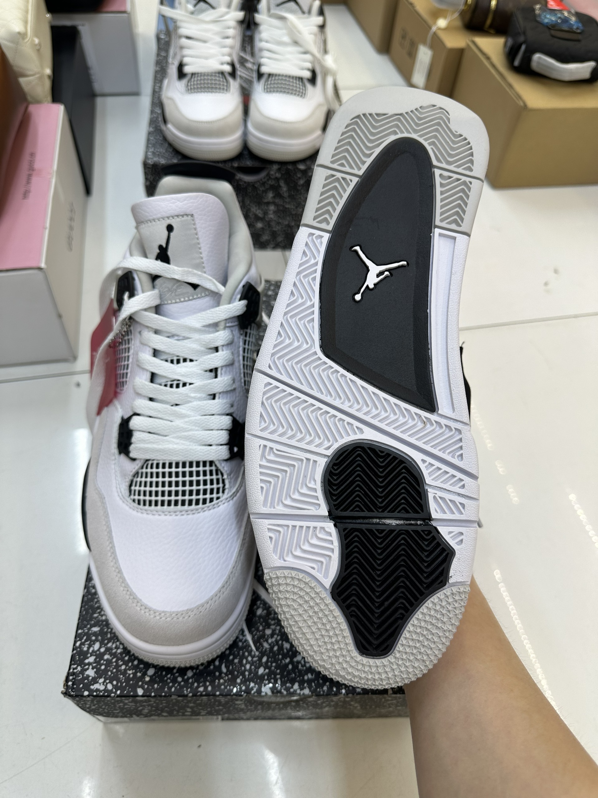 Giày Nike Air Jordan 4 Retro ‘Military Black’ Siêu Cấp