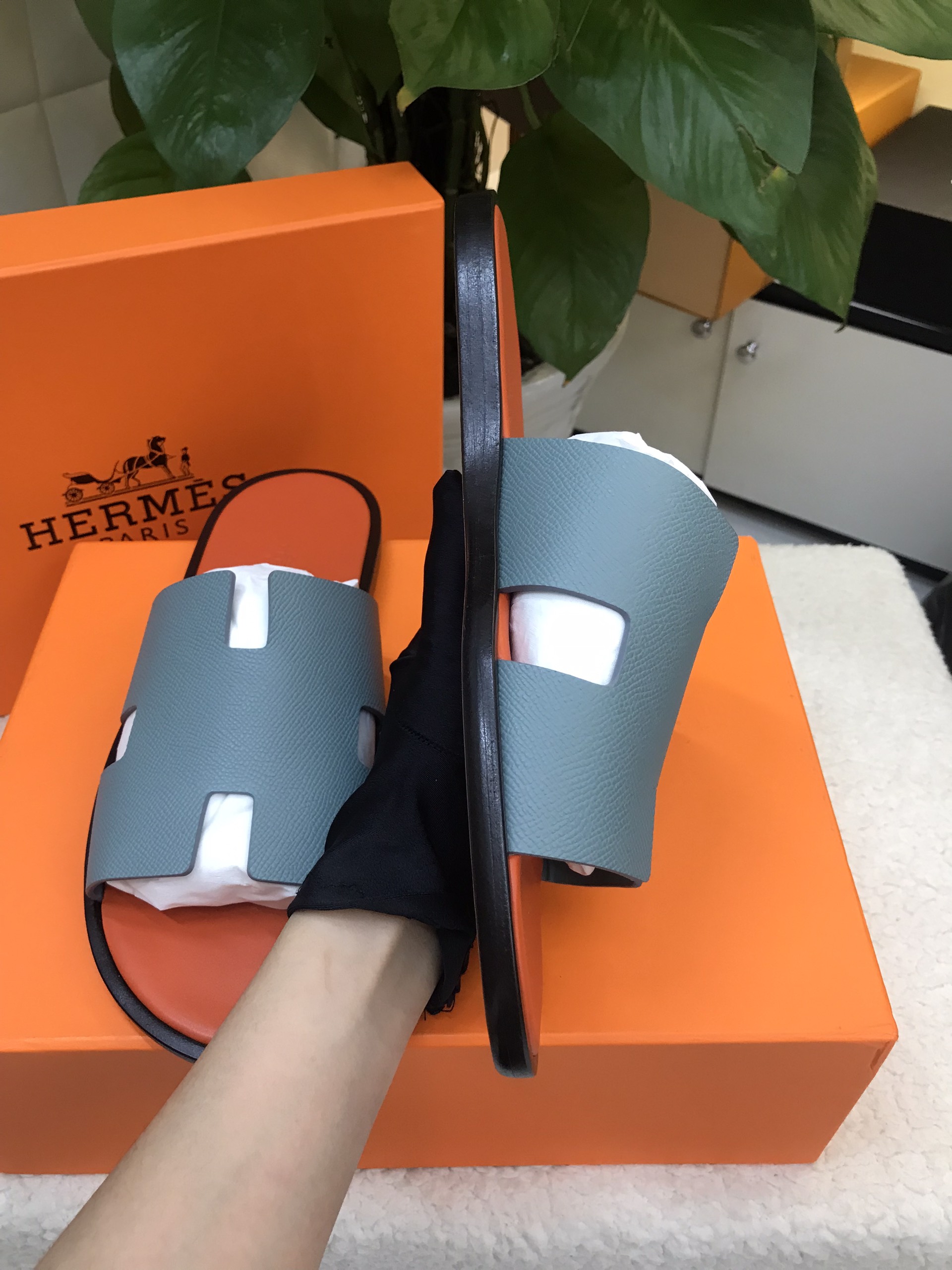 Dép Hermes Izmir Sandal Vip Màu Cam Phối Xanh Size 44