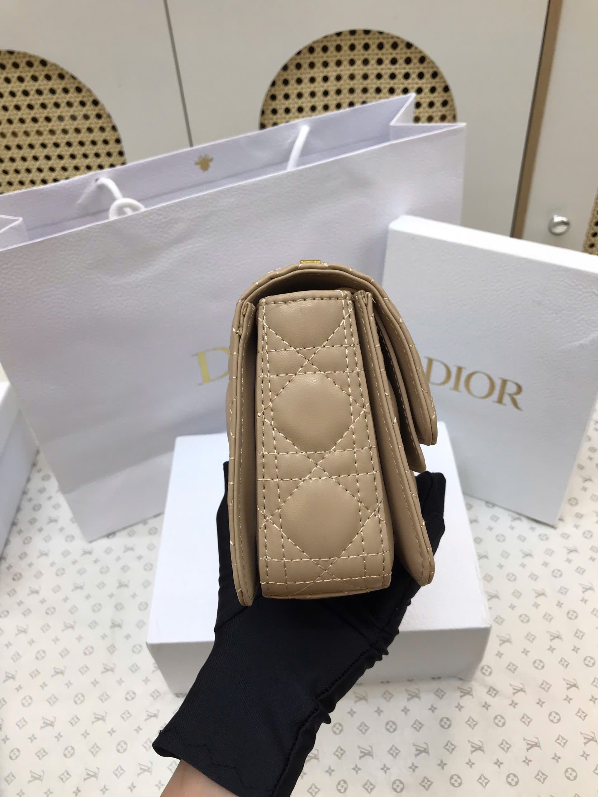 Túi Dior Small Dior Jolie Top Handle Bag Super Màu Be Size 22cm