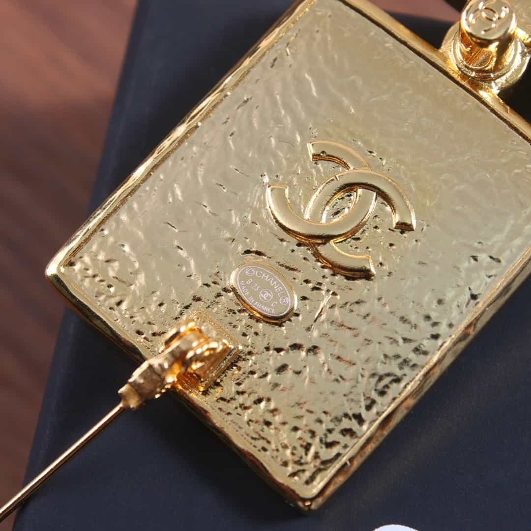 Trâm Cài Áo Chanel Chai Nước Hoa Siêu Cấp Full Box