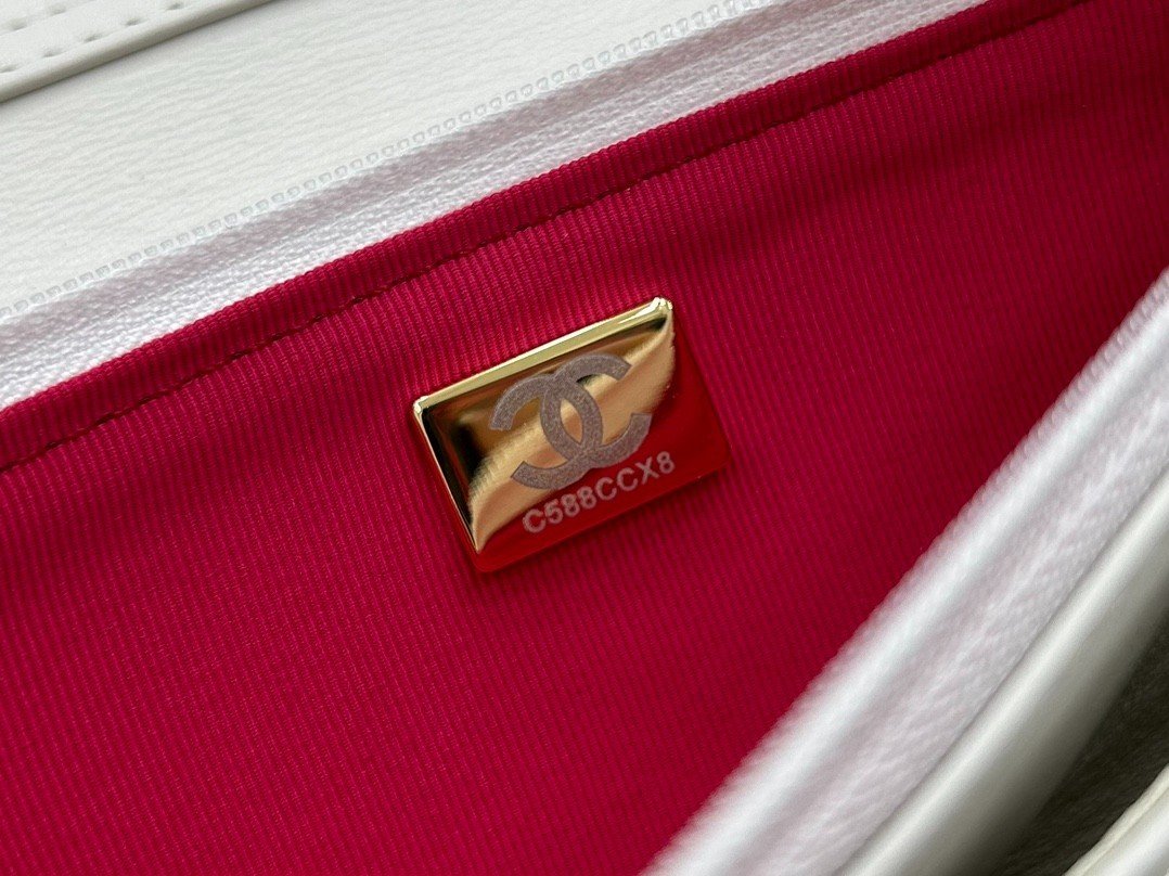 Túi Xách Chanel Woc Siêu Cấp Size 25cm Màu Trắng A96001