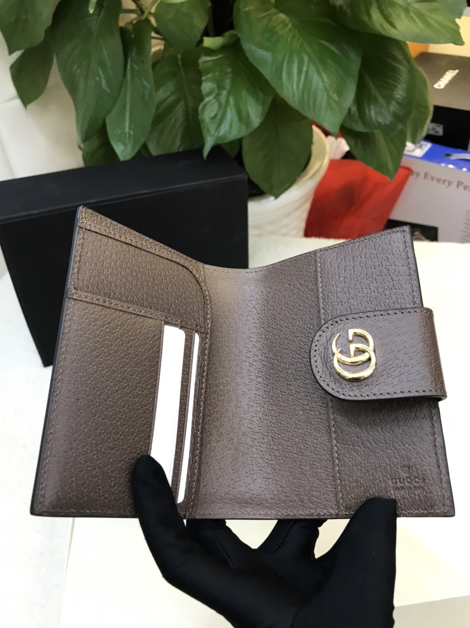 Ví Gucci Ophidia GG Passport Case Siêu Cấp