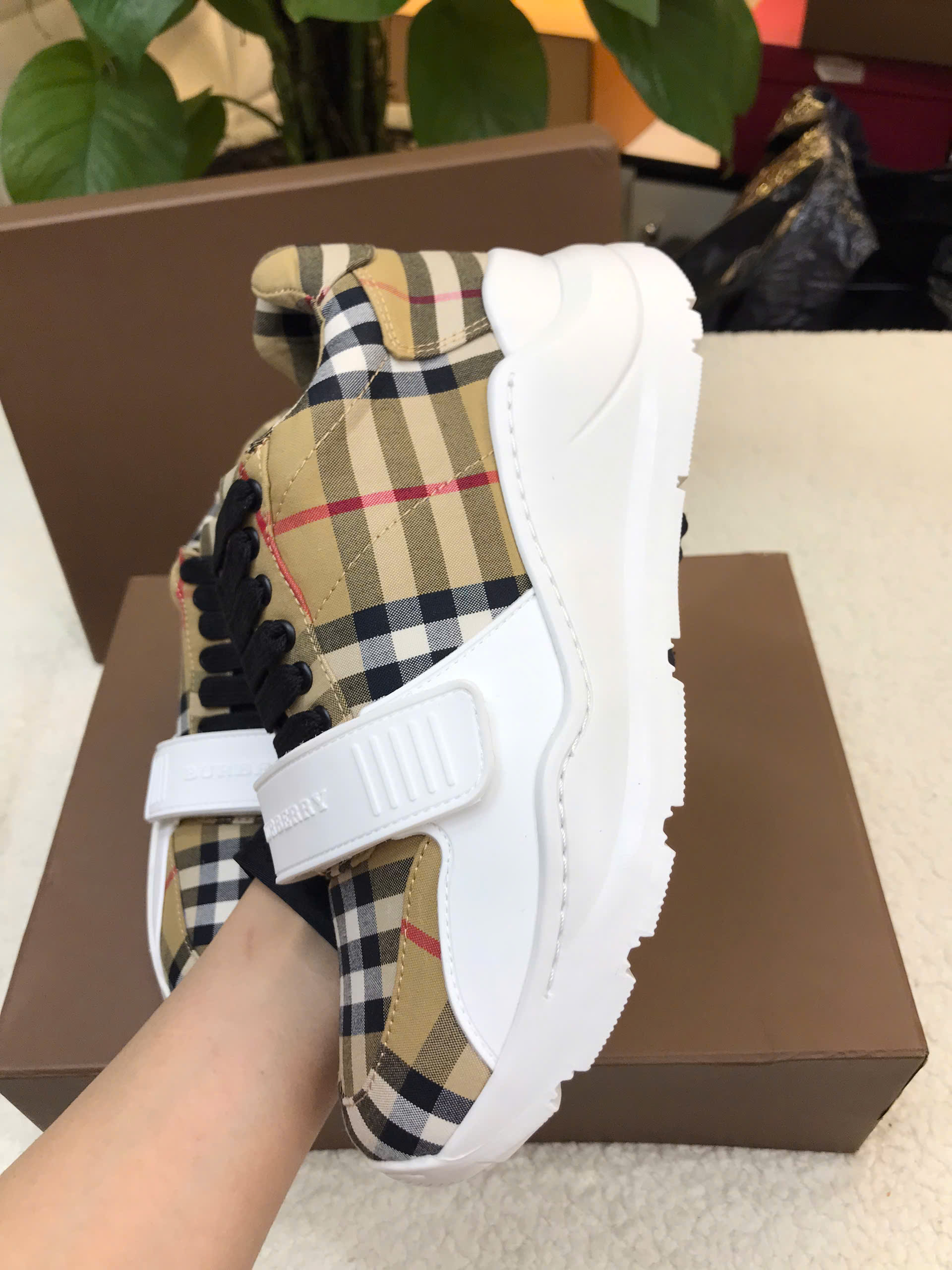 Giày Burberry Vintage Check Cotton Sneakers Beige Siêu Cấp Size 35