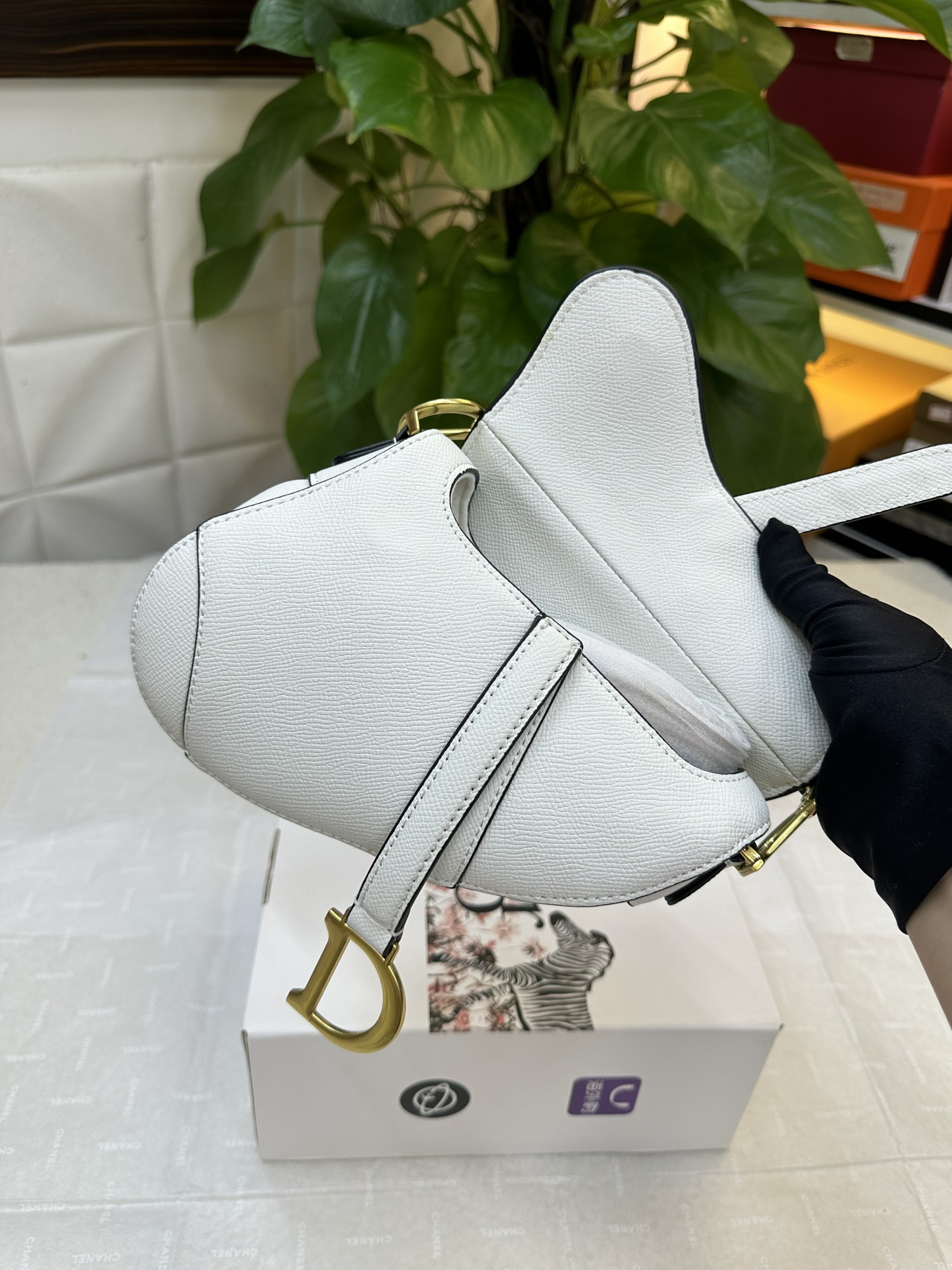 Túi Dior Mini Saddle Bag With Strap White Super Màu Trắng Size 19cm